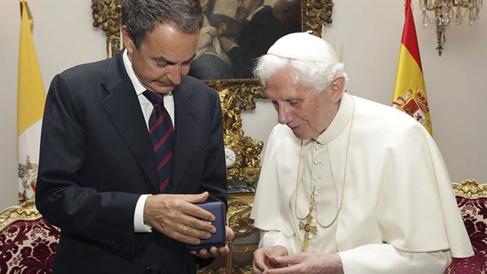 Zapatero, con Benedicto XVI