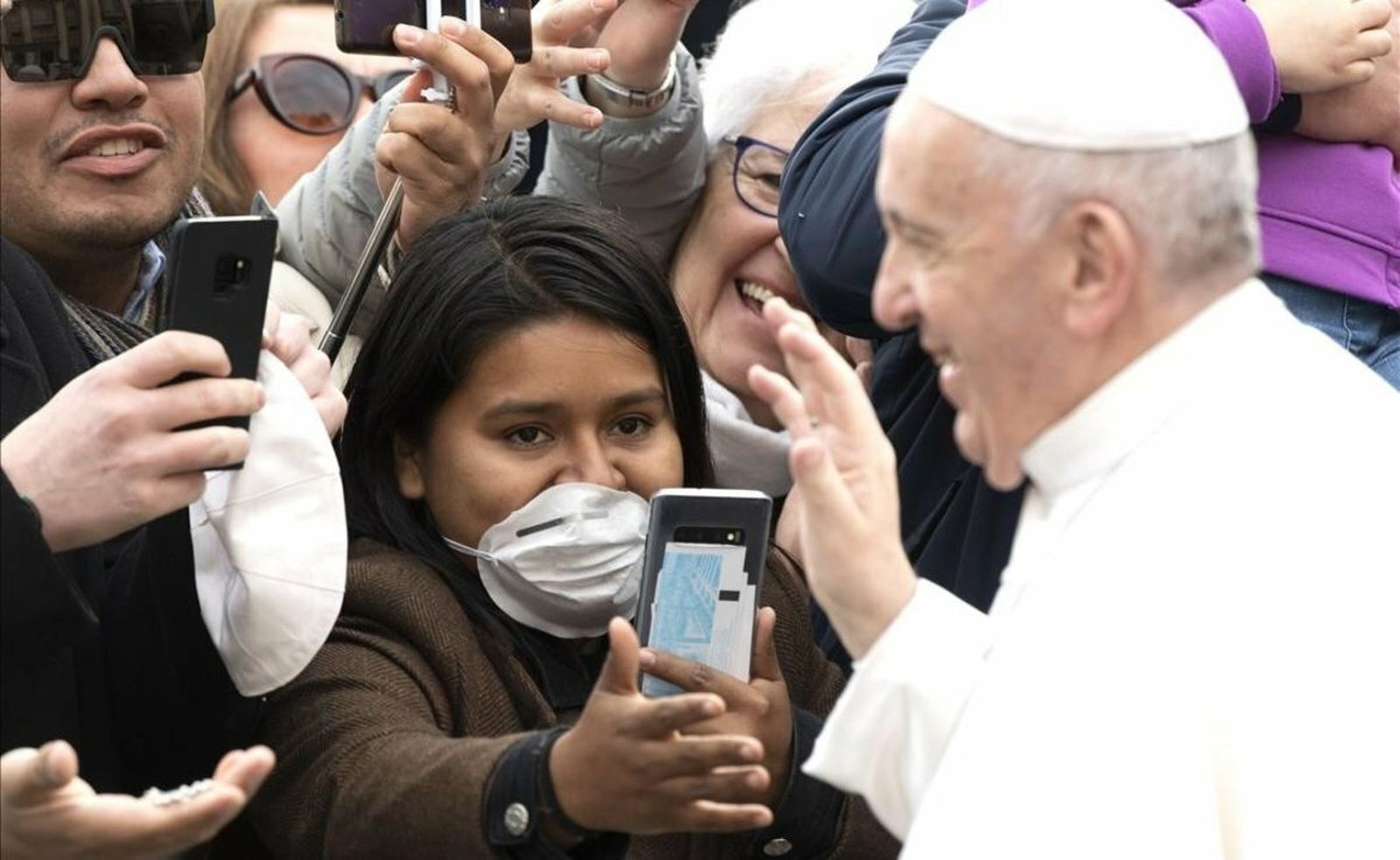 Francisco suspende su visita a San Juan de Letrán por una "leve indisposición"