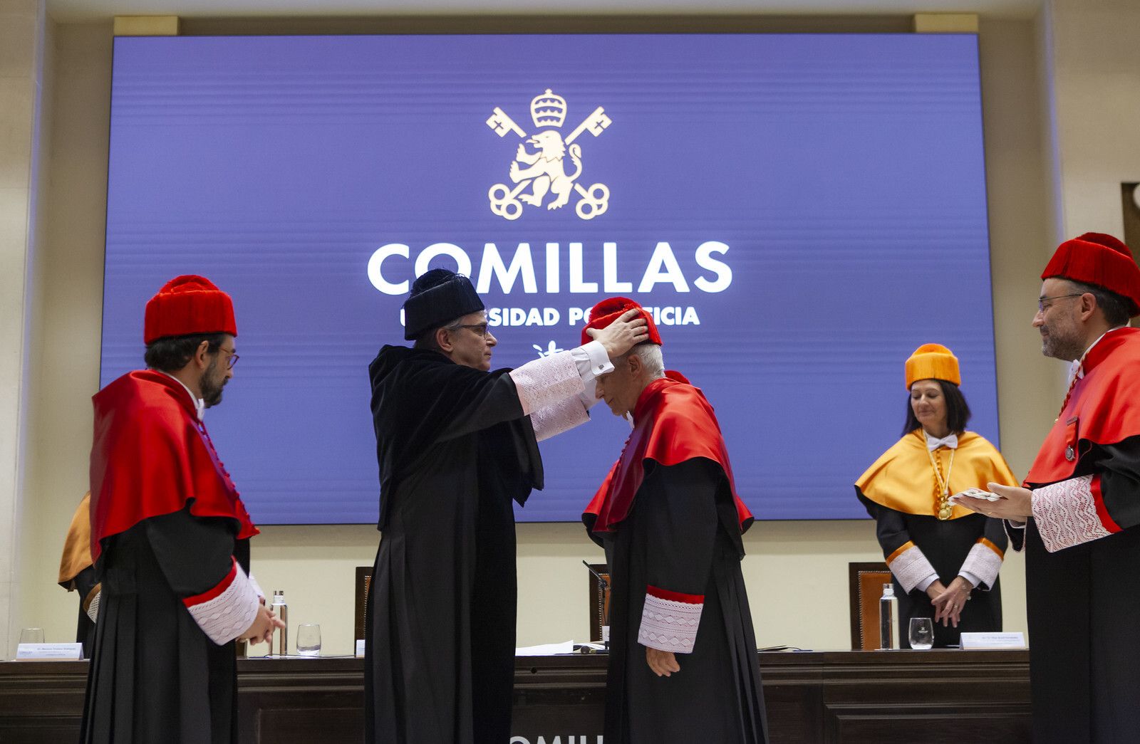 Josep Borrell, doctor 'honoris causa' en la Universidad Pontificia Comillas