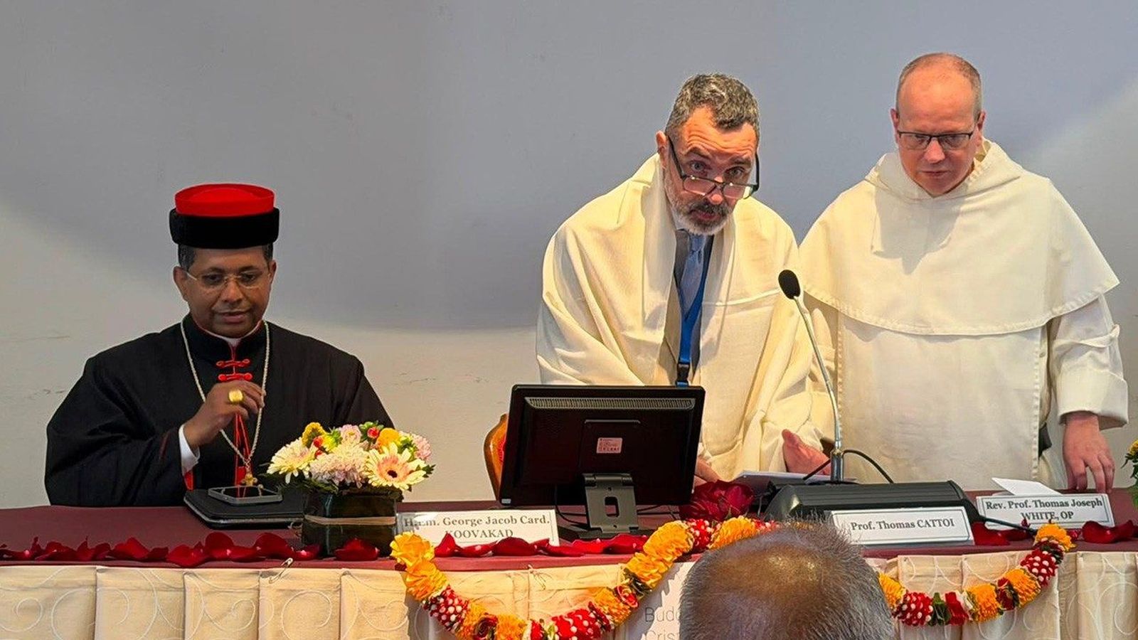 El cardenal Koovakad en la Angelicum