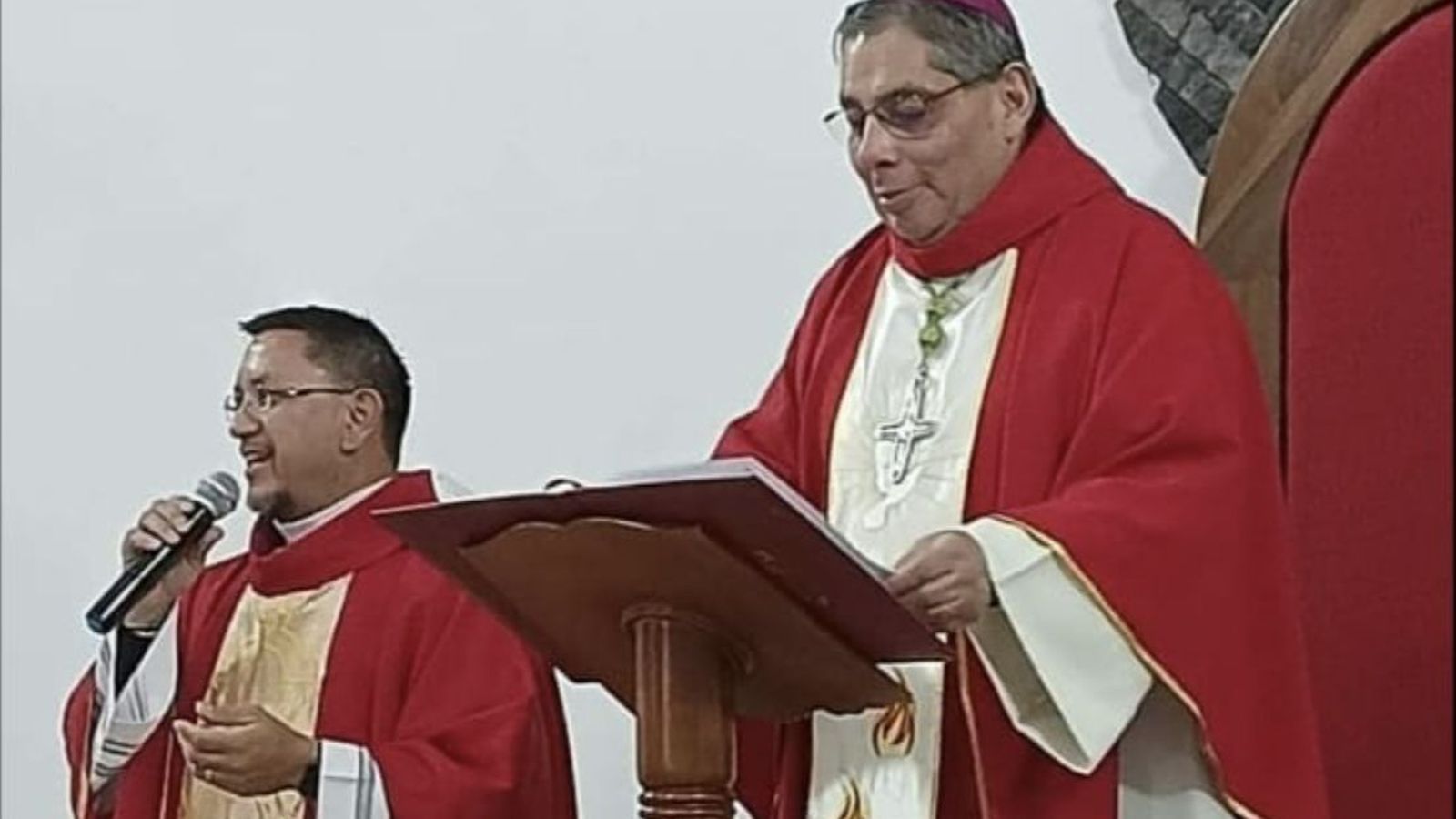 Espinoza y Mogrovejo