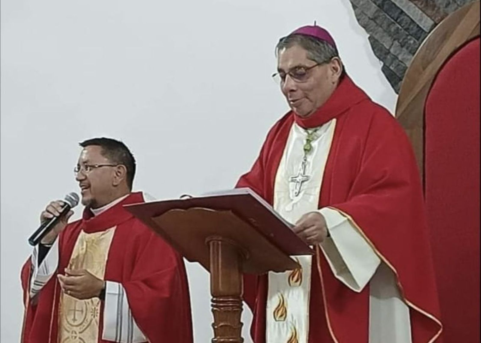 Espinoza y Mogrovejo