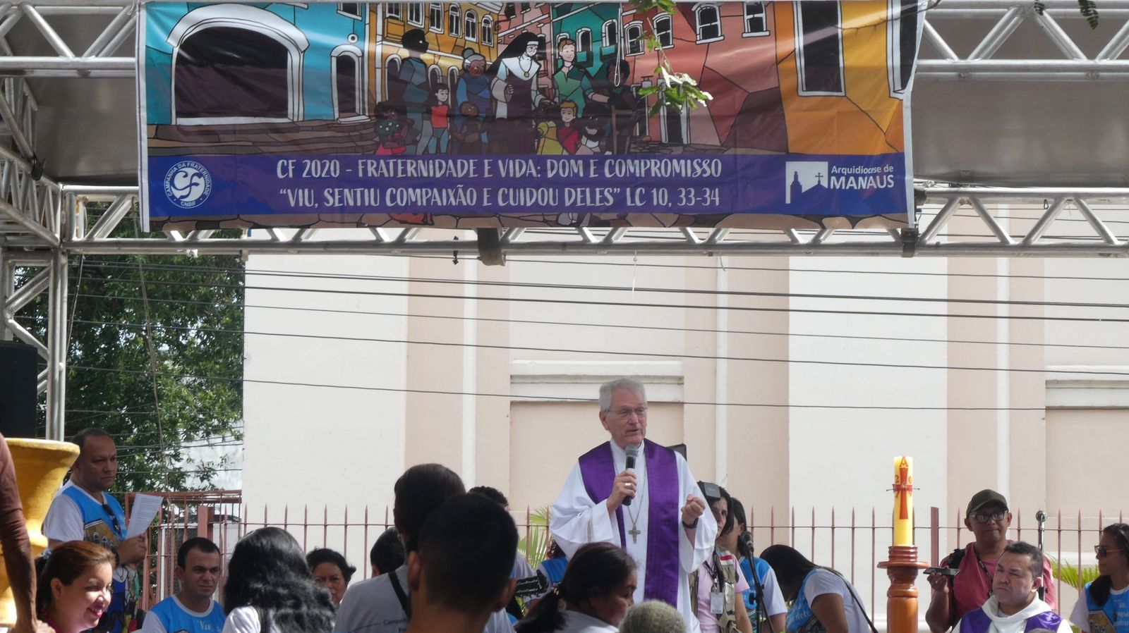 Monseñor Leonardo Steiner en la abertura de la Campaña de la Fraternidad