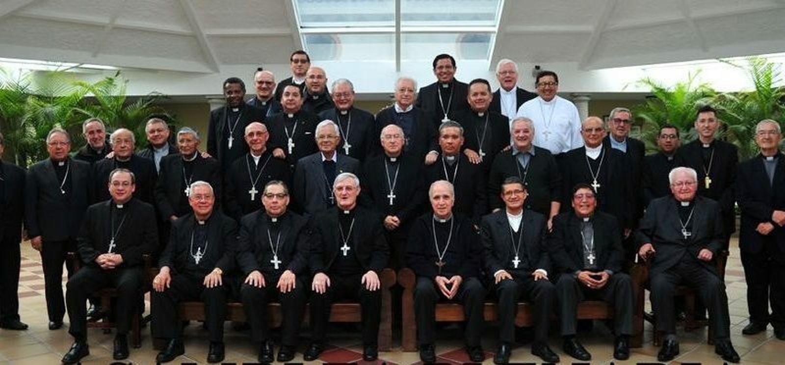 Los obispos ecuatorianos