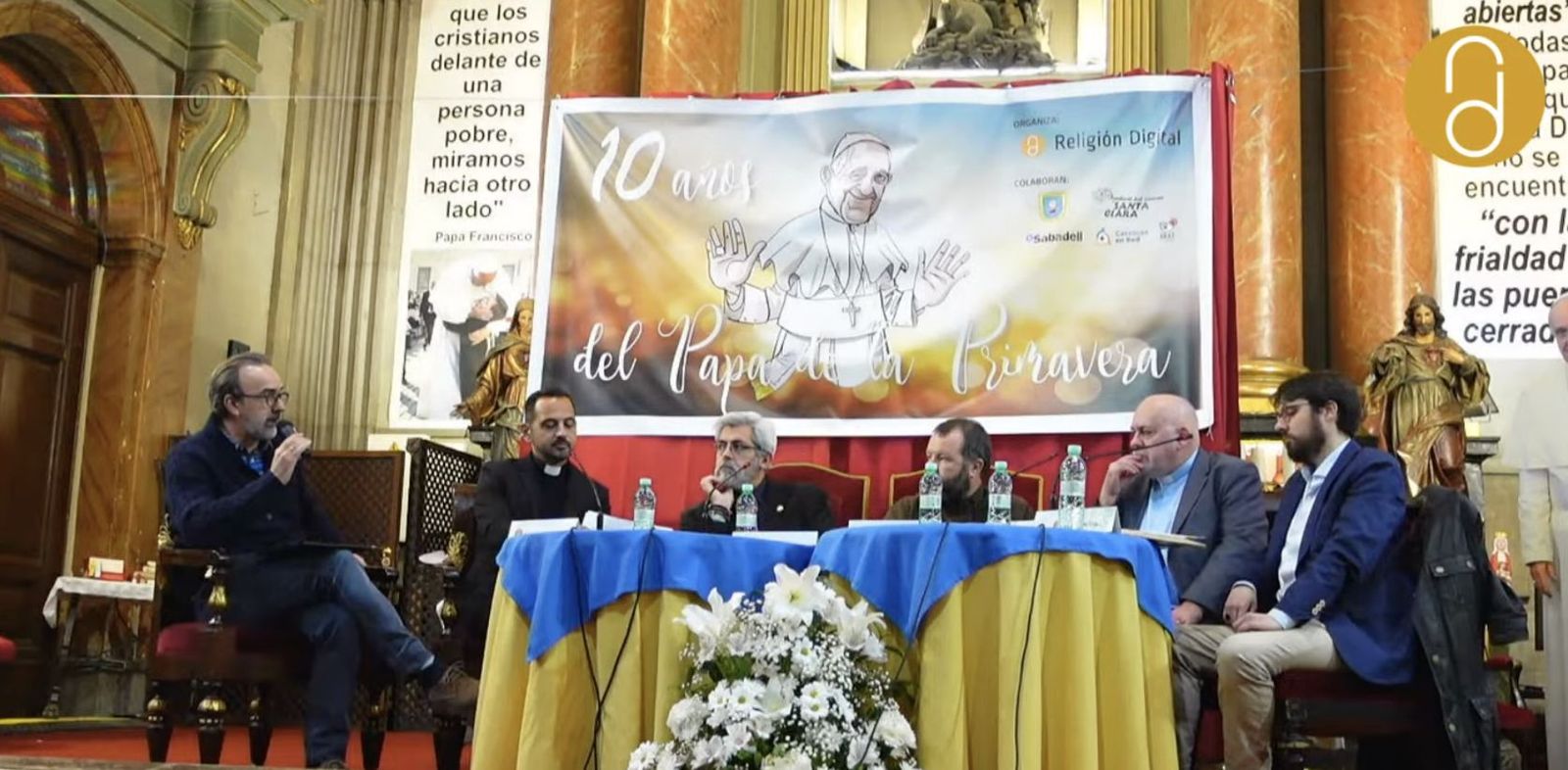 Mesa redonda sobre las religiones, en San Antón