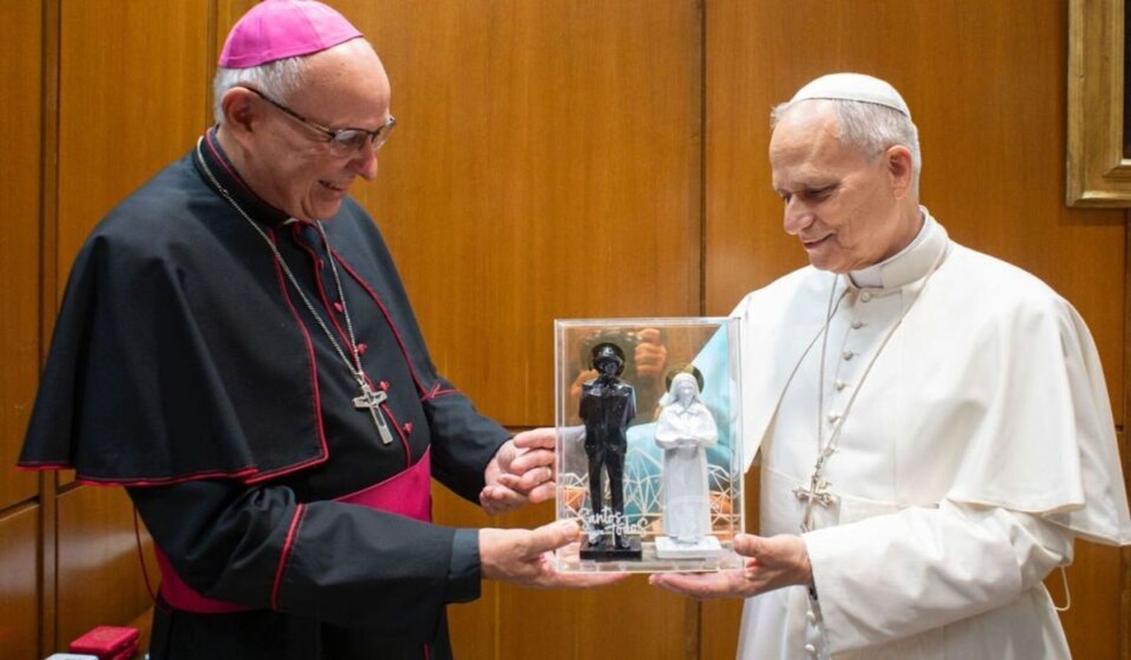 León XIV y el arzobispo de Caracas Raúl Biord