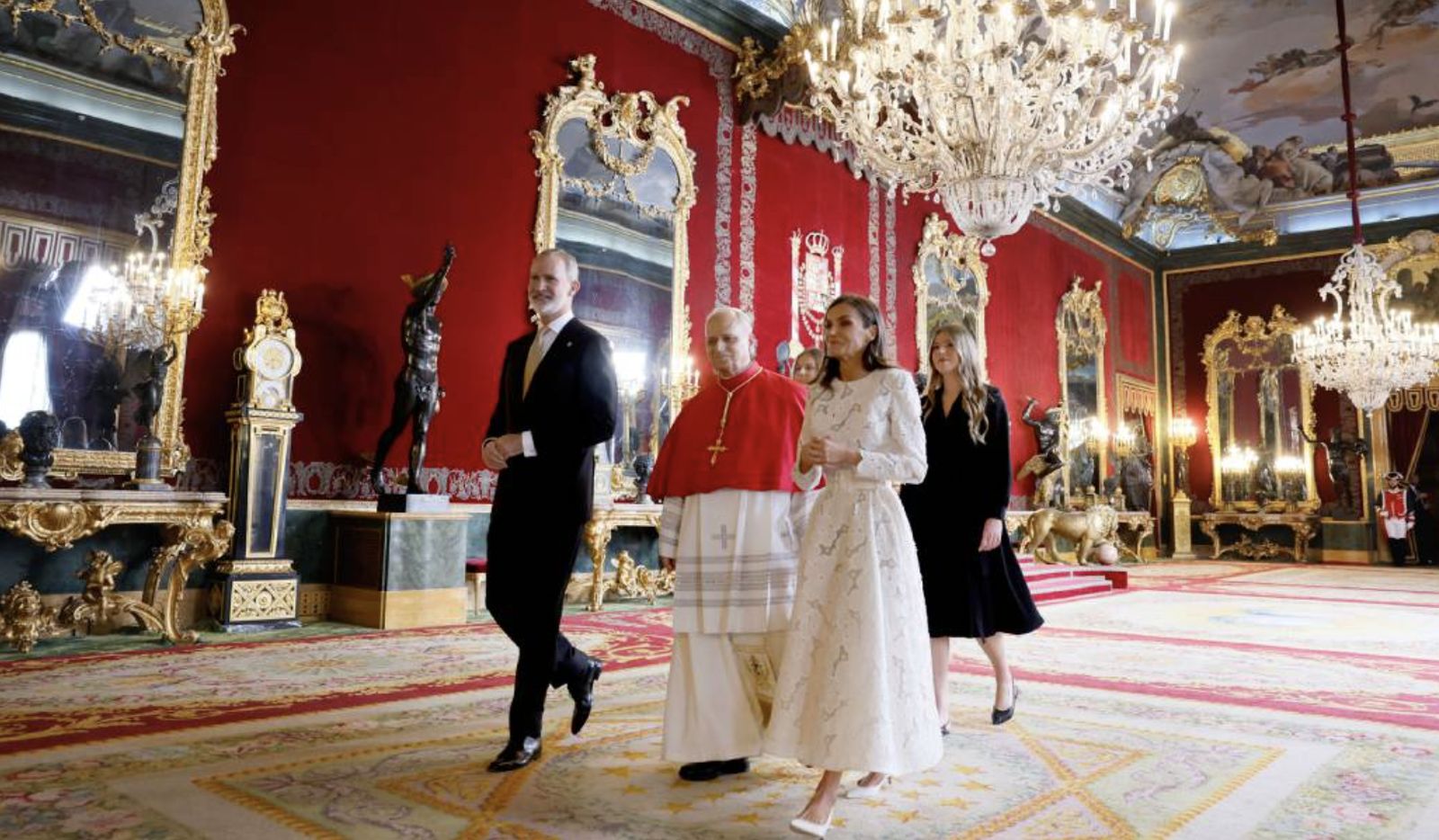 El Papa y los Reyes en el palacio real