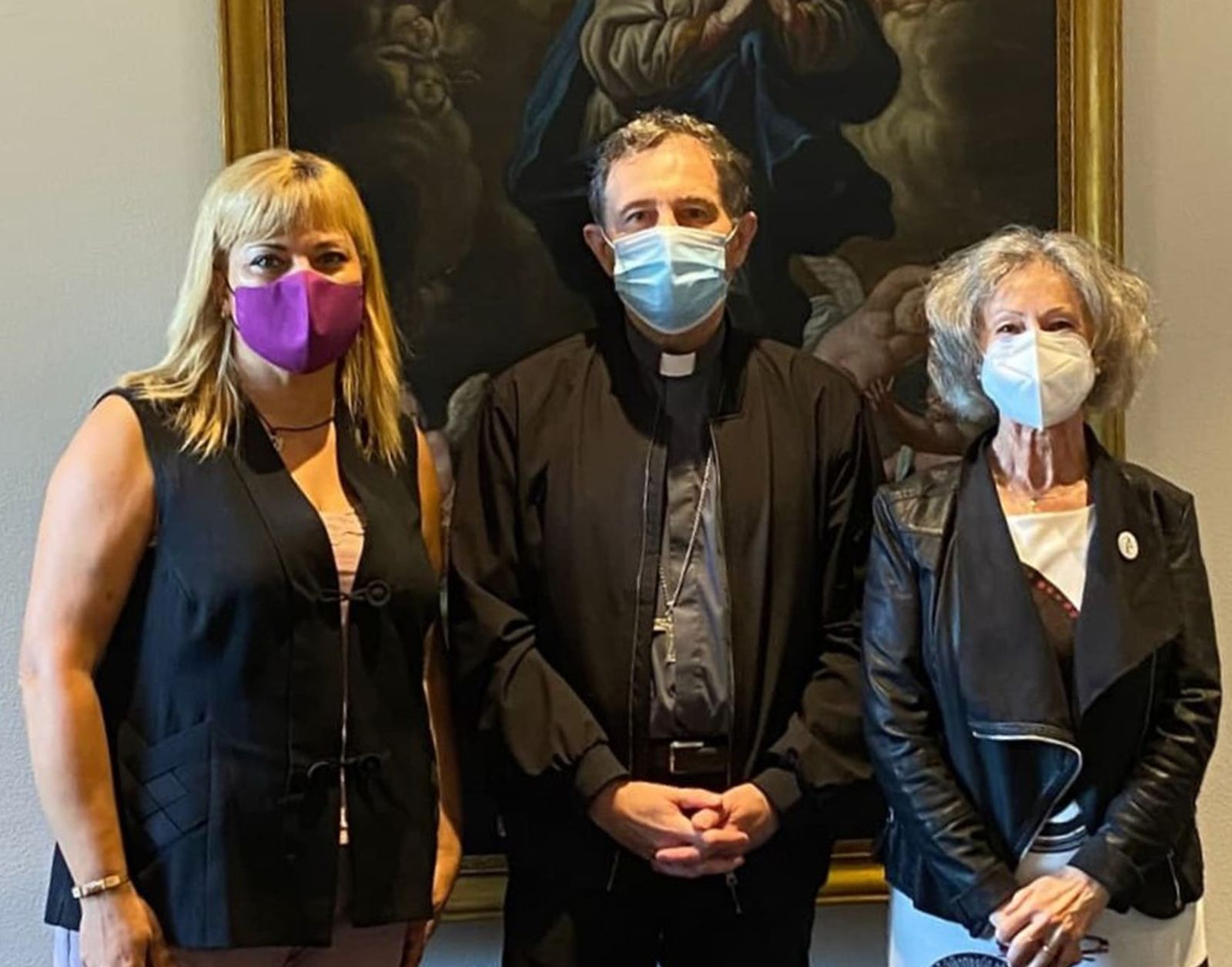 Monseñor Segura y representantes de 'Itxaropena'