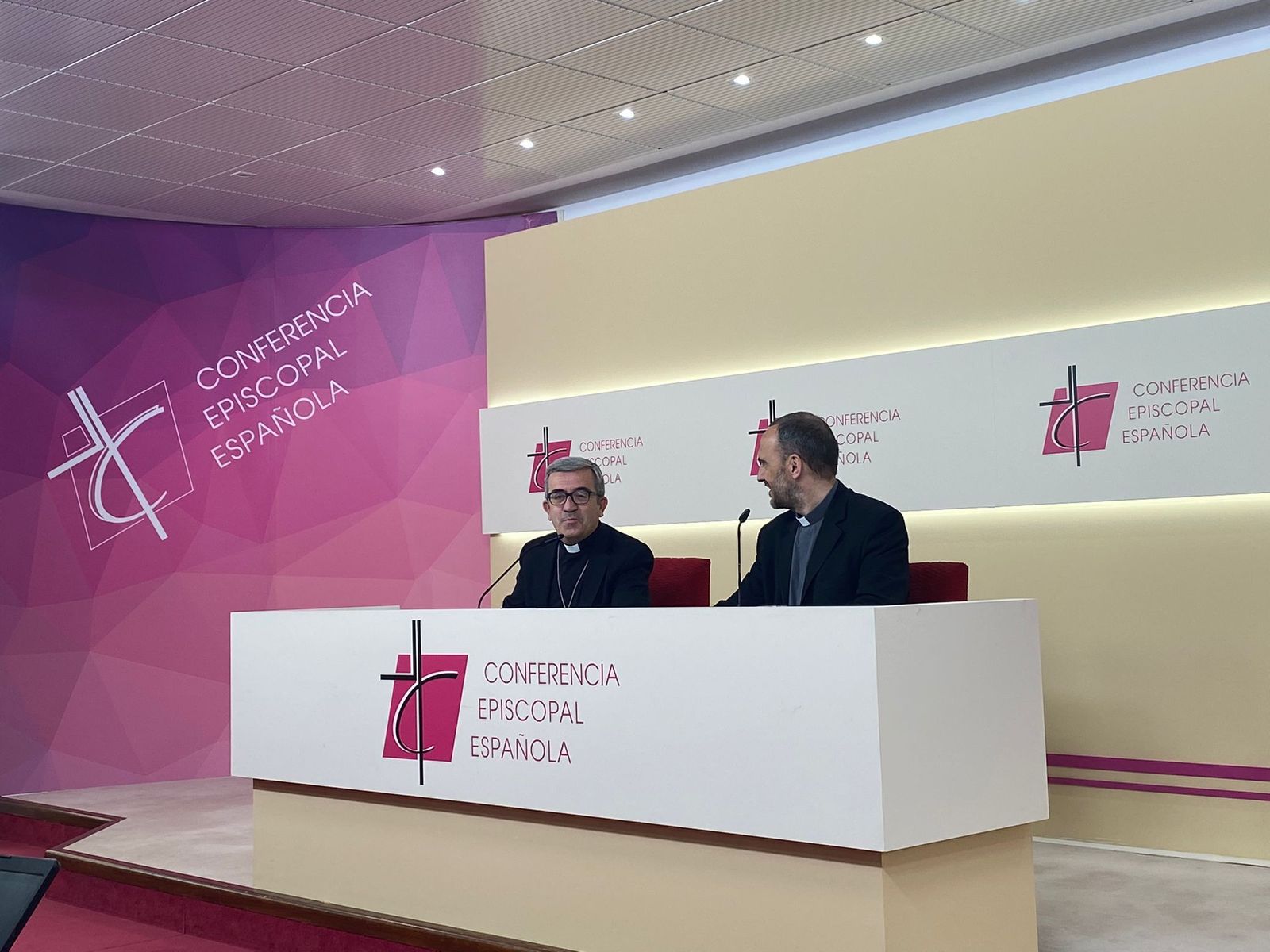 Argüello, con Josetxo Vera