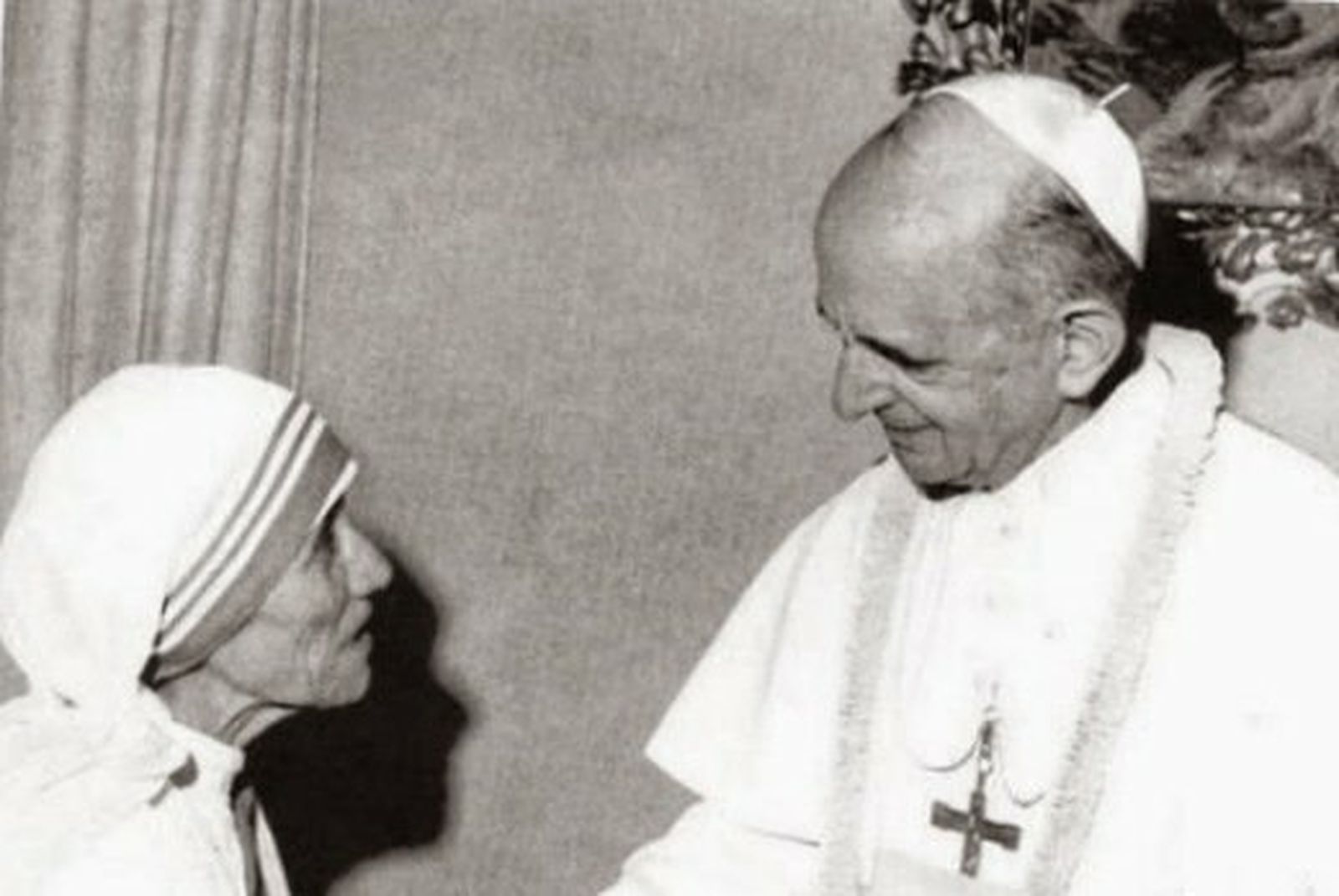 Pablo VI y madre Teresa