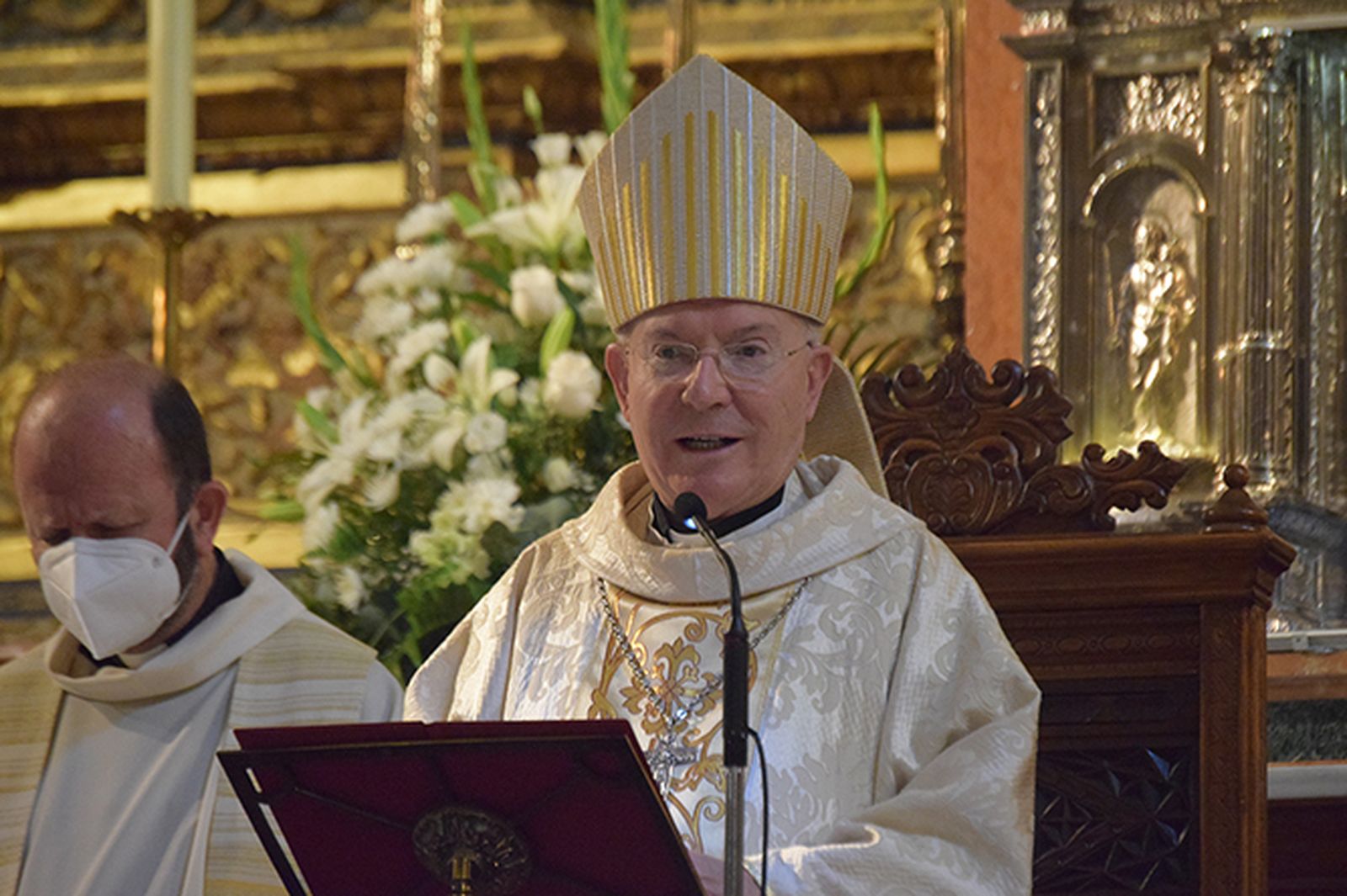 Apertura Centenario "Lolo"