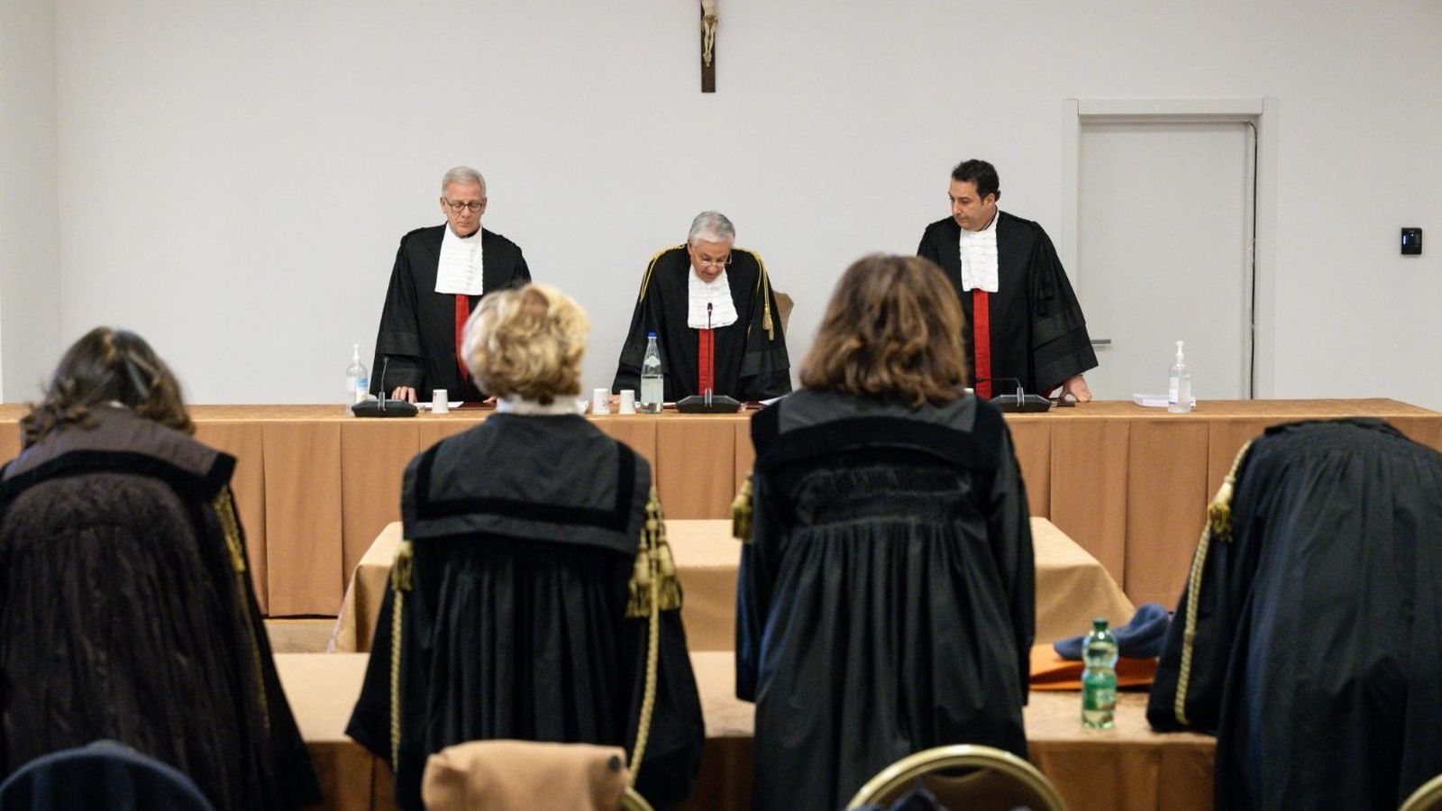 Proceso judicial sobre la gestión de los fondos de la Santa Sede