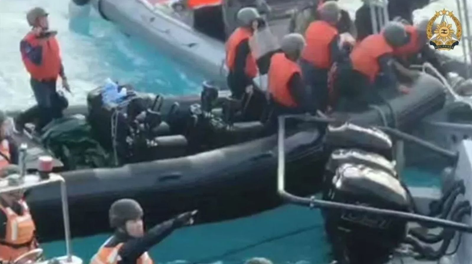 Enfrentamiento entre fuerzas navales  de China y Filipinas en zona limítrofe