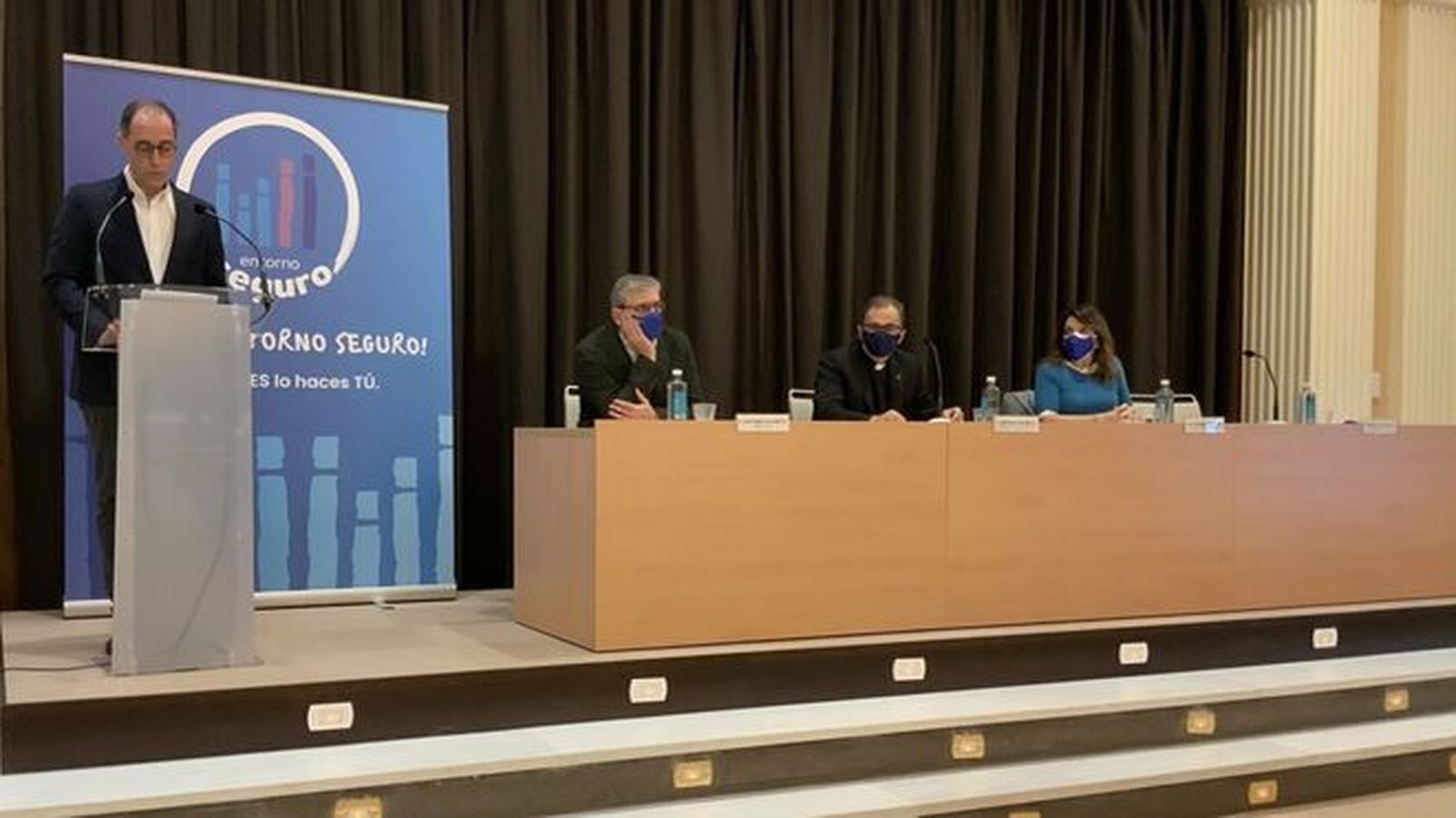 Los jesuitas piden perdón por los abusos.