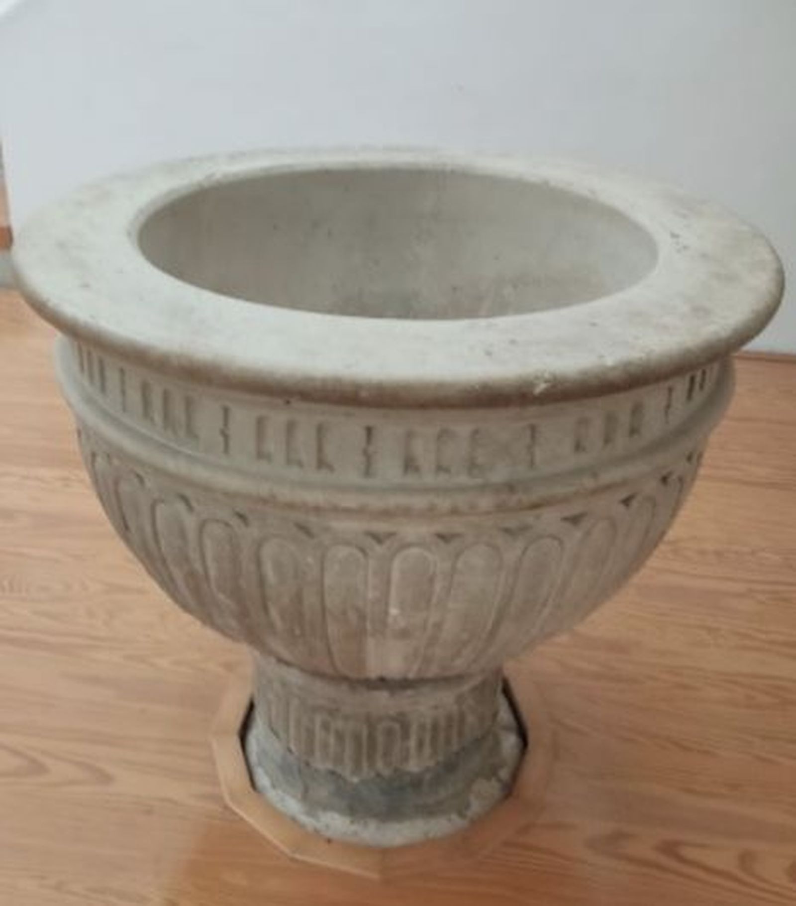 Fig. 2: Pila bautismal, Berrueces