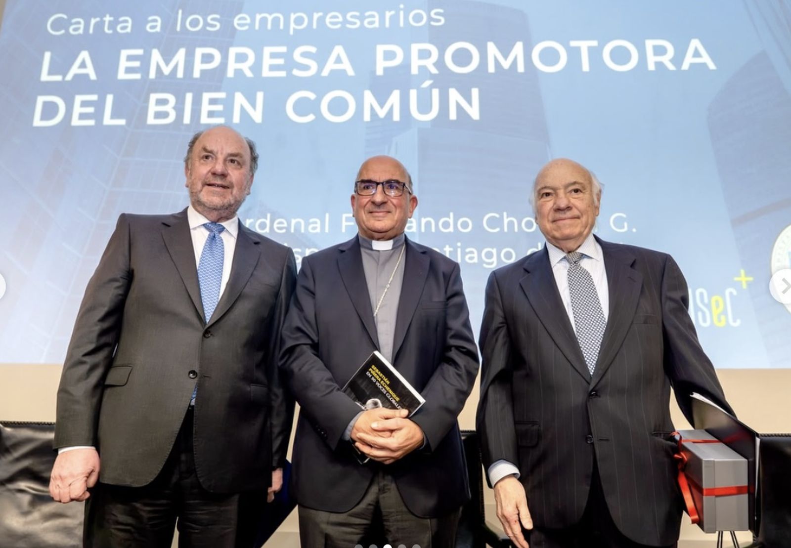 Chomali en la presentación de la carta a los empresarios