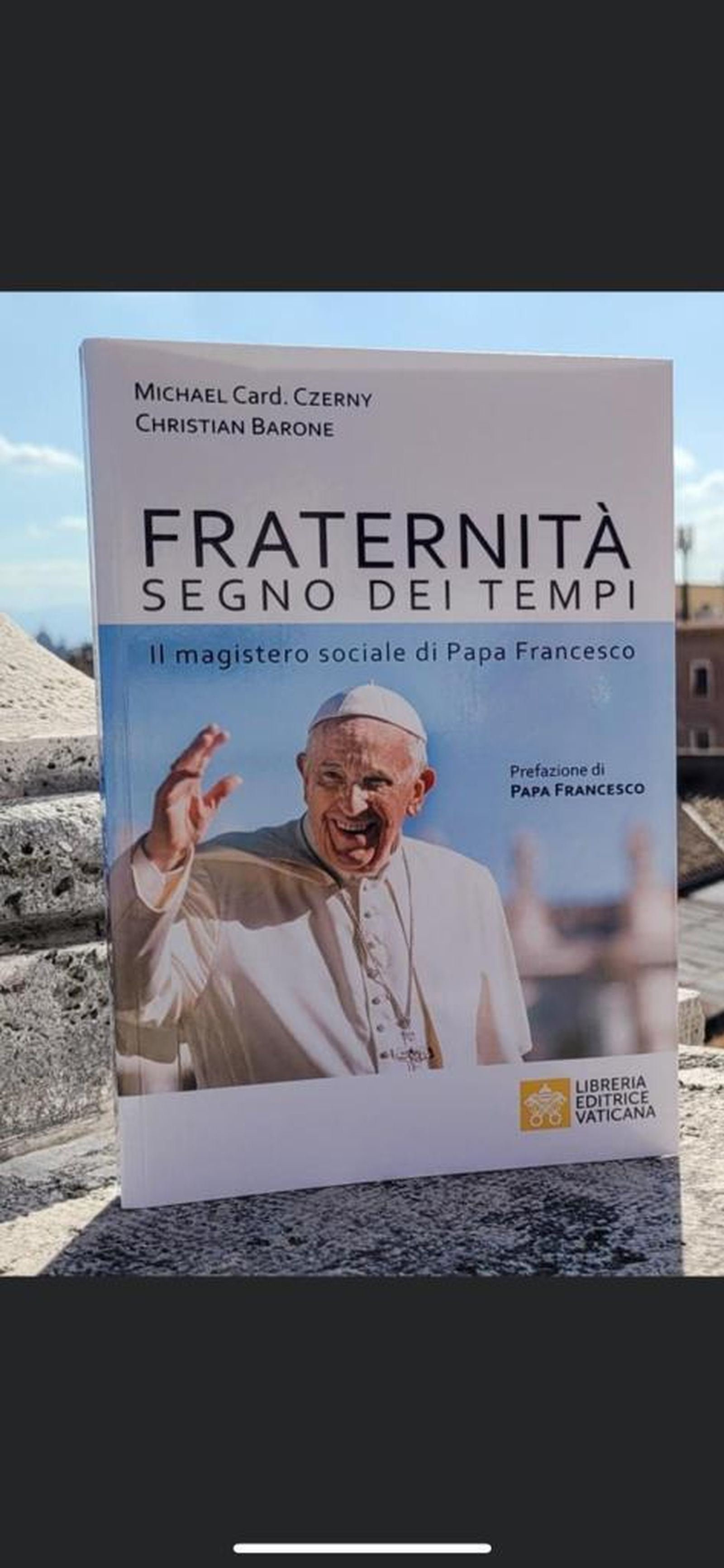 El abrazo de todos los hombres