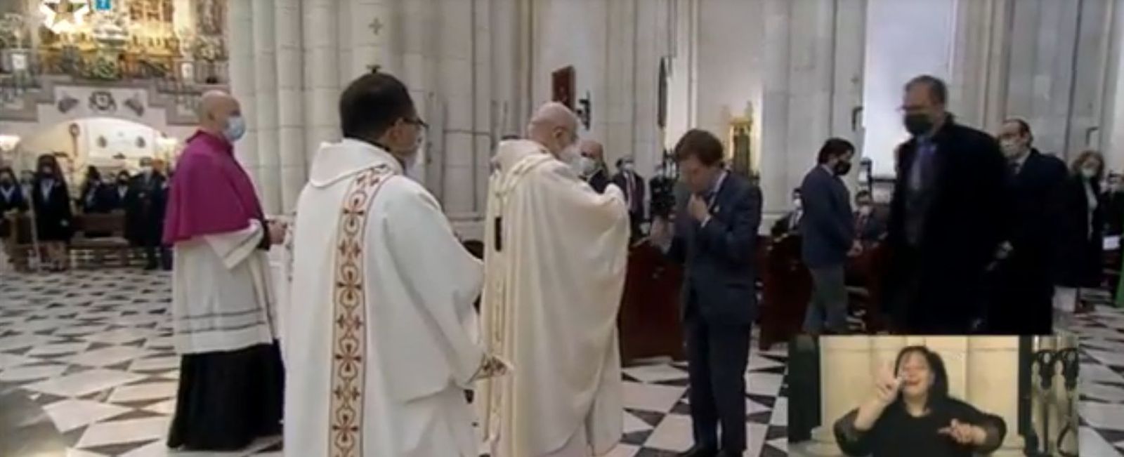 La comunión del alcalde de Madrid