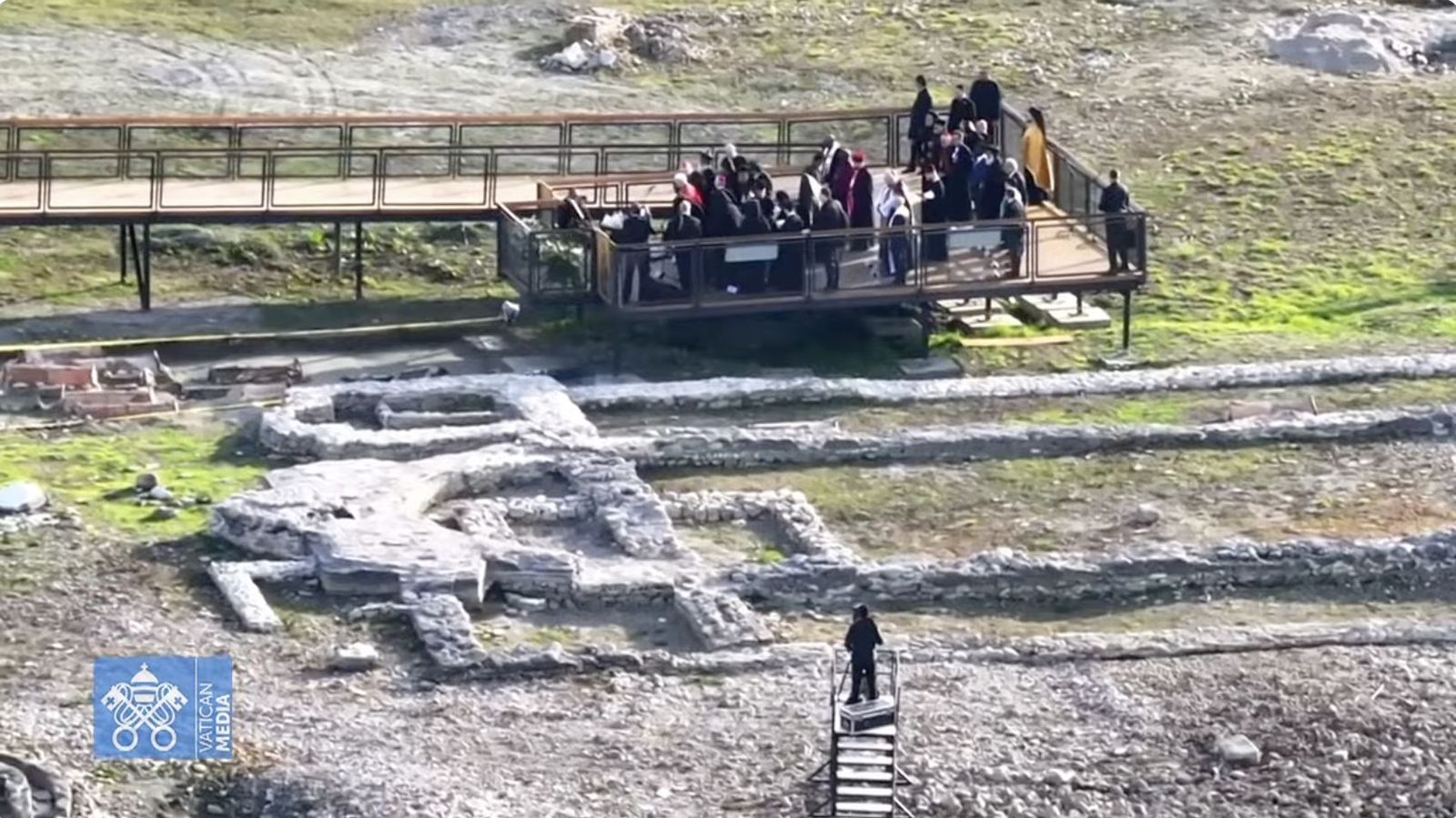 El Papa y otros líderes religiosos en Nicea