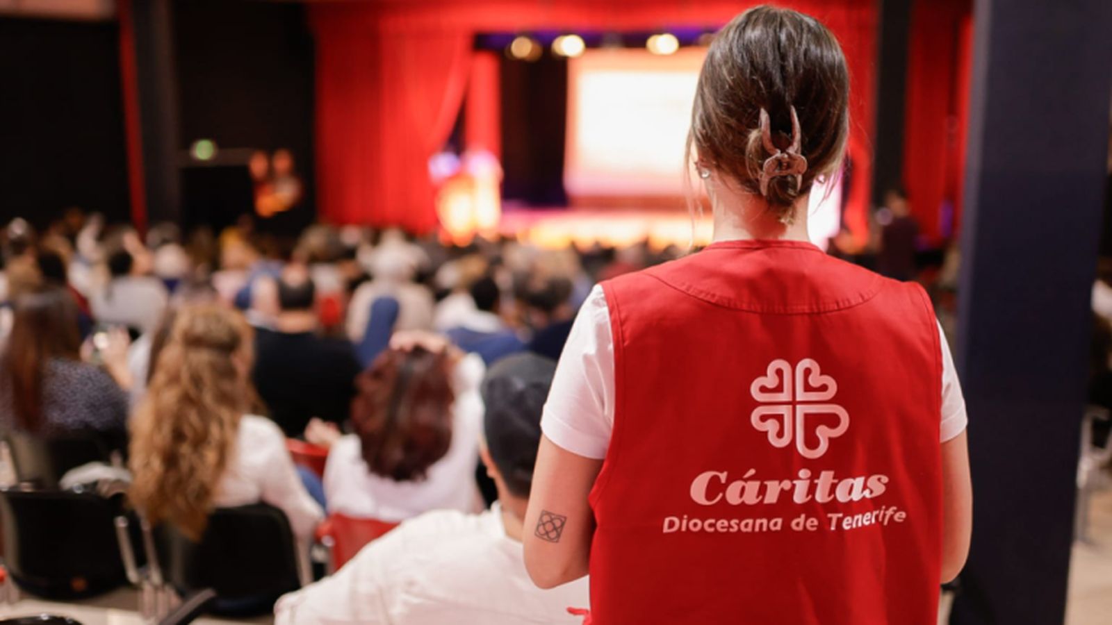 "La idea es que, si hay remanentes de los recursos recaudados para la organización de la visita, se puedan destinar a impulsar un centro de día en La Laguna", dice Rognoni.