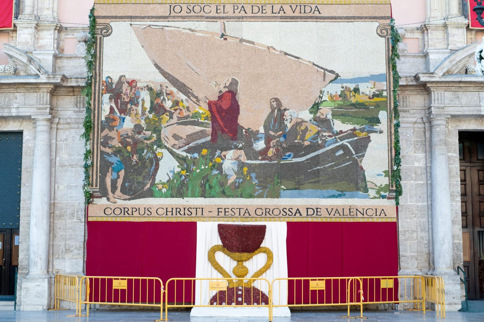 El tapiz floral del Corpus de Valencia homenajea el centenario de la muerte de Sorolla