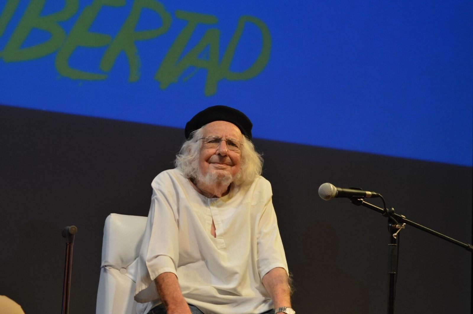 Ernesto Cardenal