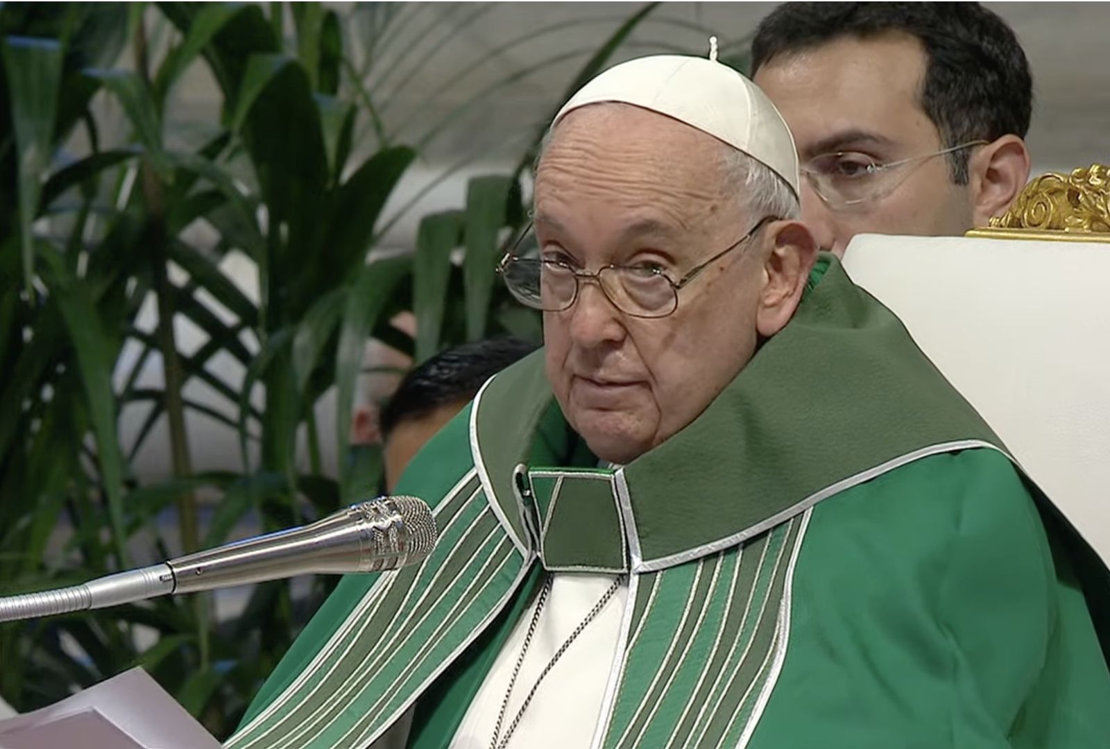 El Papa, durante la homilía de clasura de la primera fase del Sínodo de la Sinodalidad