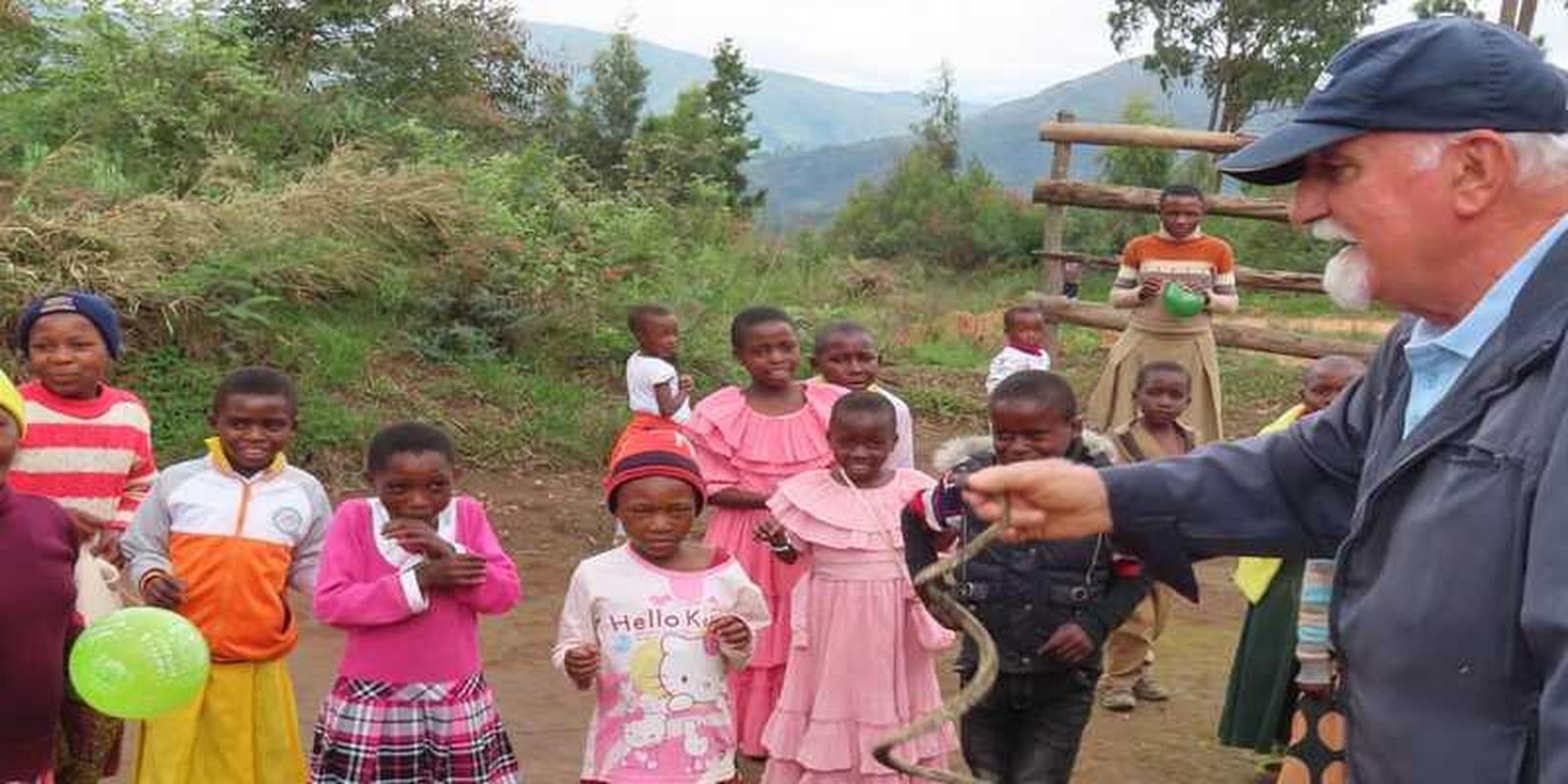 Padre Daniel Ruiz, misionero en Tanzania