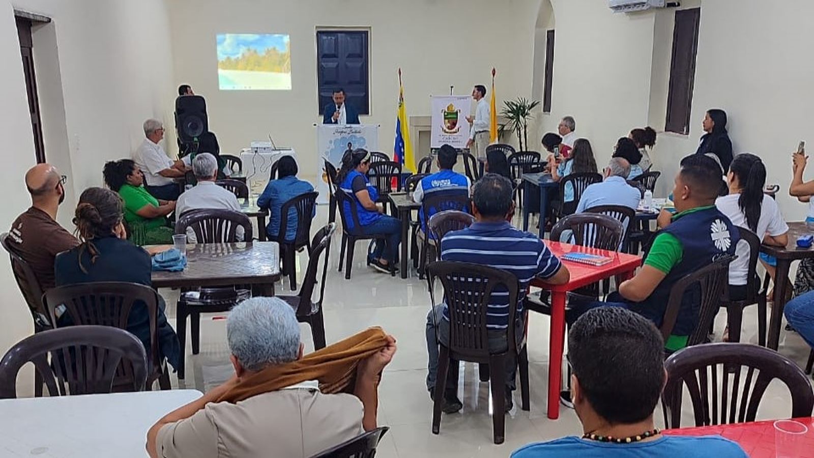 Comissão contra o Tráfico de Pessoas em Santa Elena