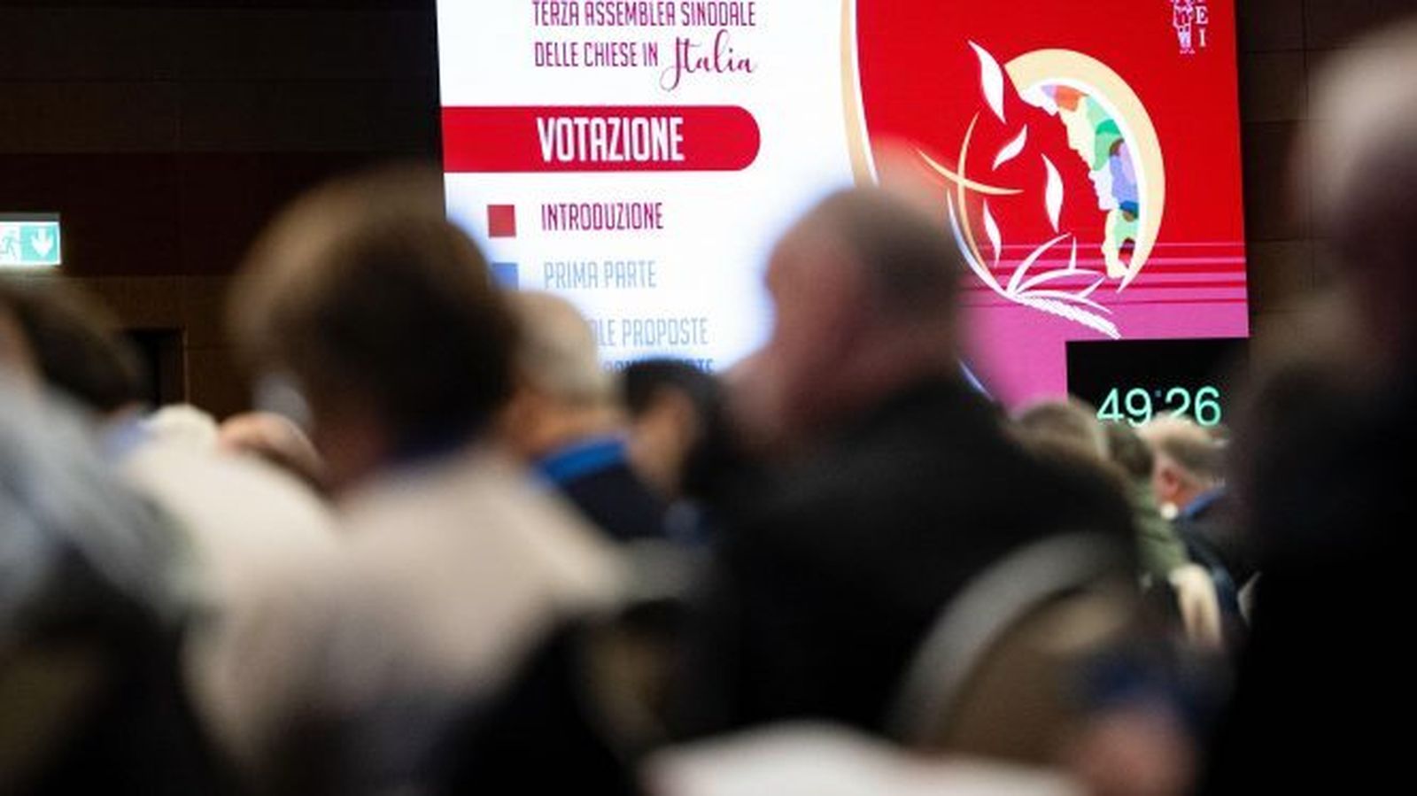 Votación del documento sinodal de los obispos italianos