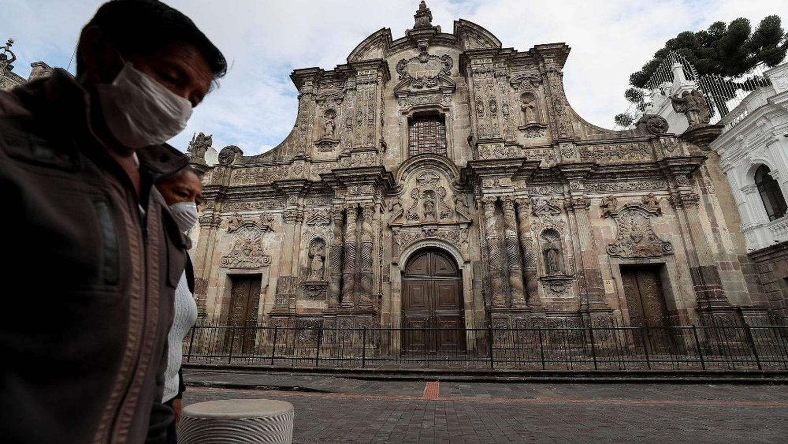 Templo cerado en Quito