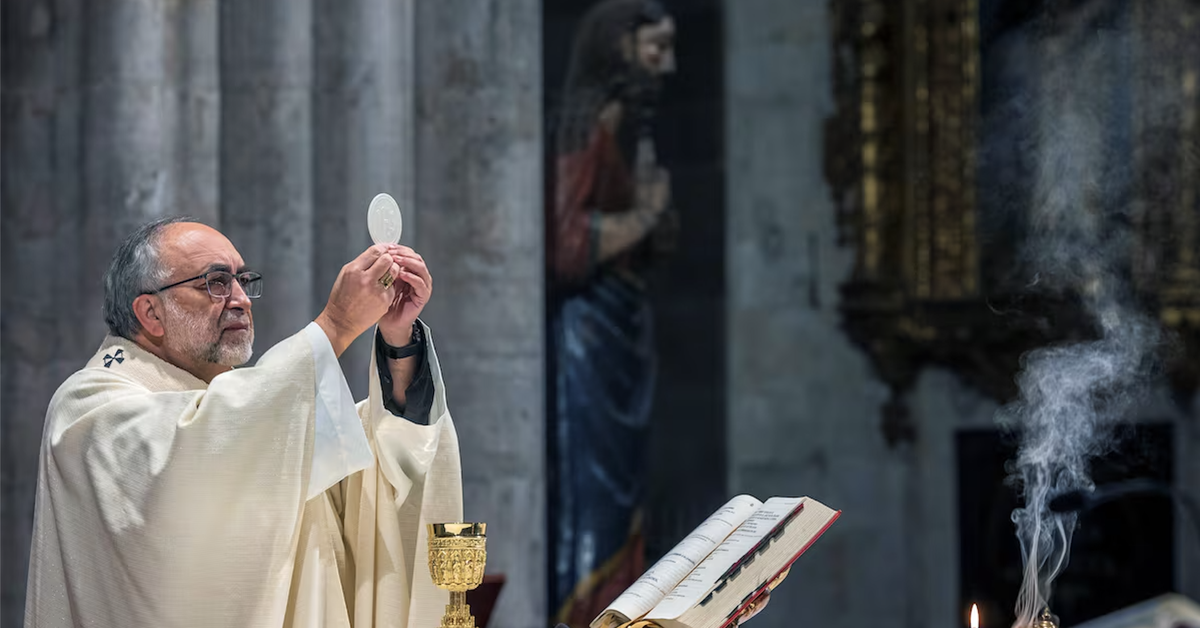 Desde Covadonga, una nueva campanada de Jesús Sanz, arzobispo de Oviedo