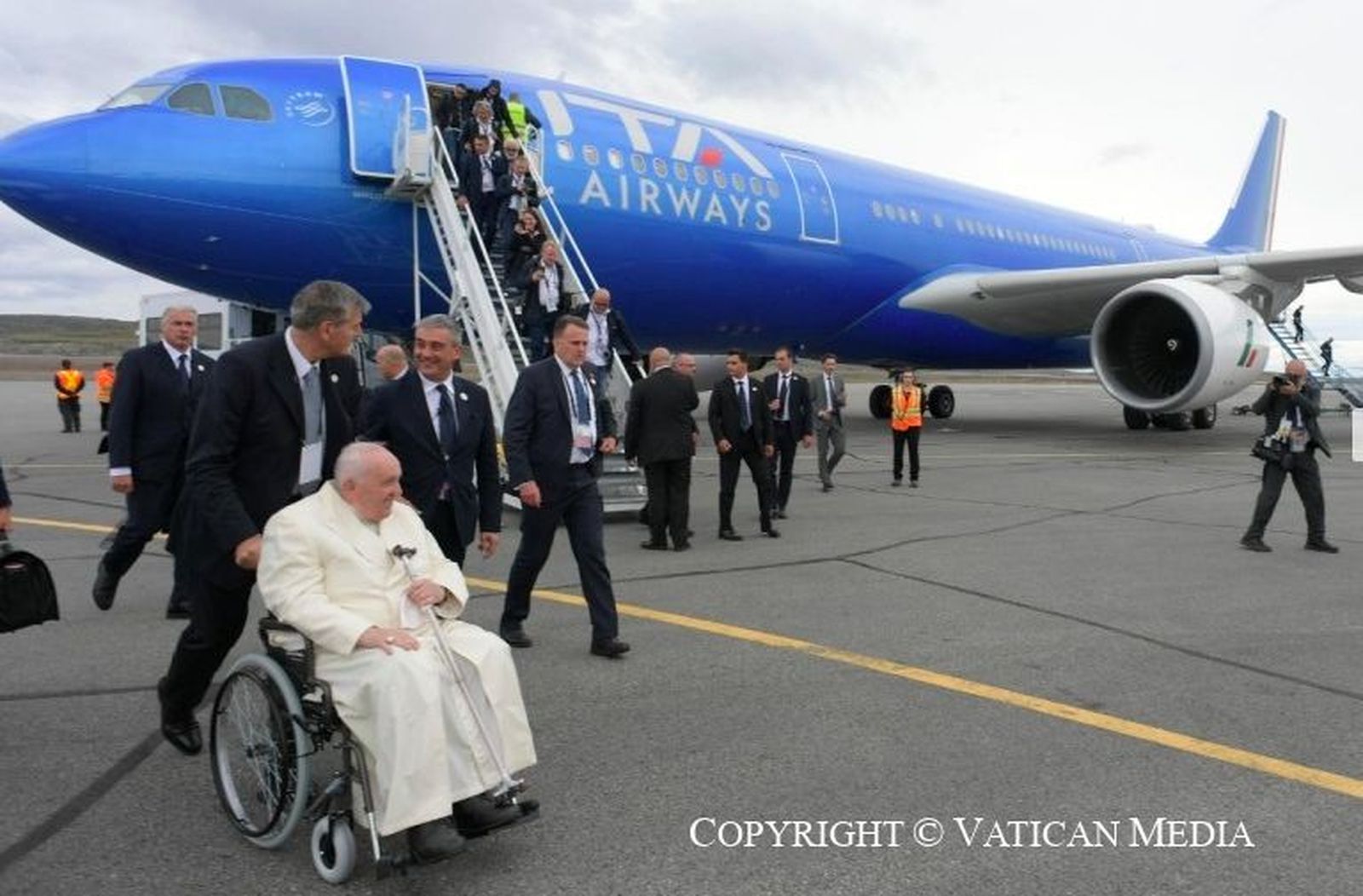 Francisco, de Iqualit a Roma