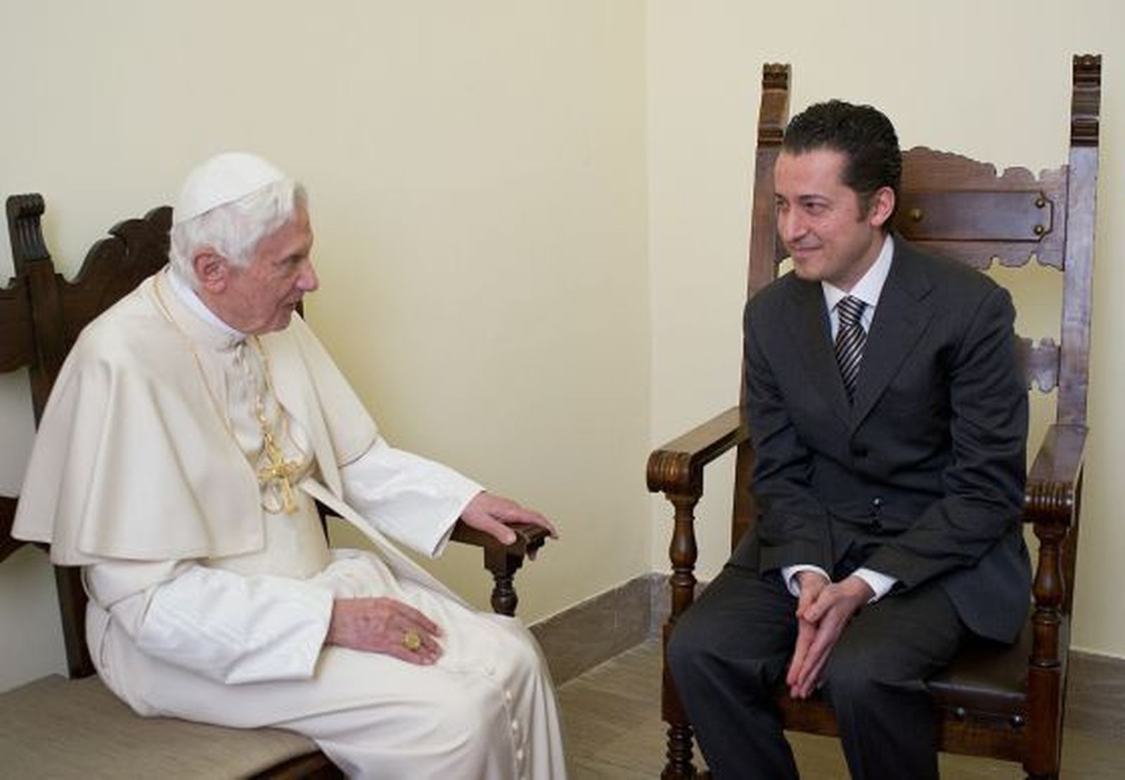 Paolo Gabriele, junto a Benedicto XVI