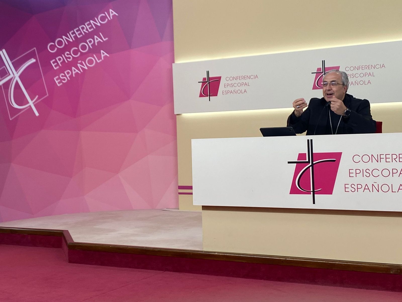 García Magán, en rueda de prensa