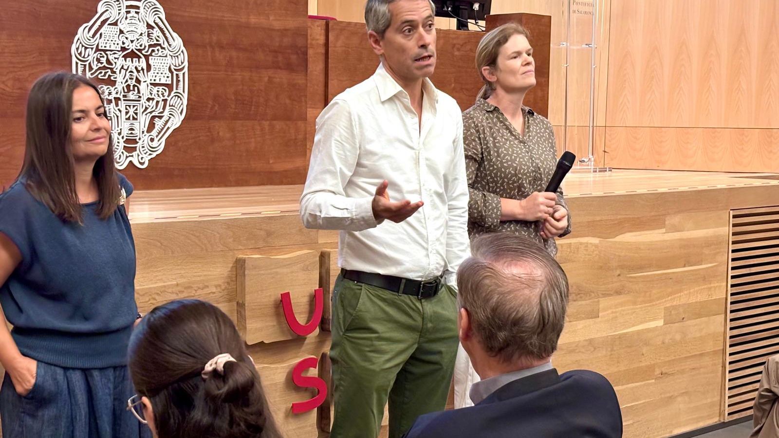 Ceremonia de bienvenida