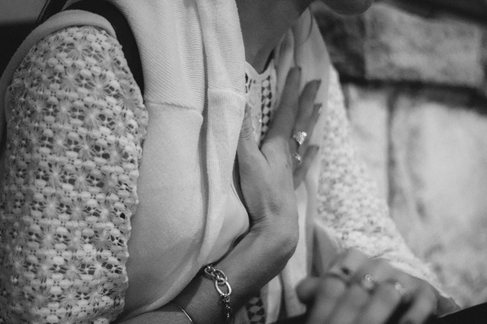 Menos golpes de pecho