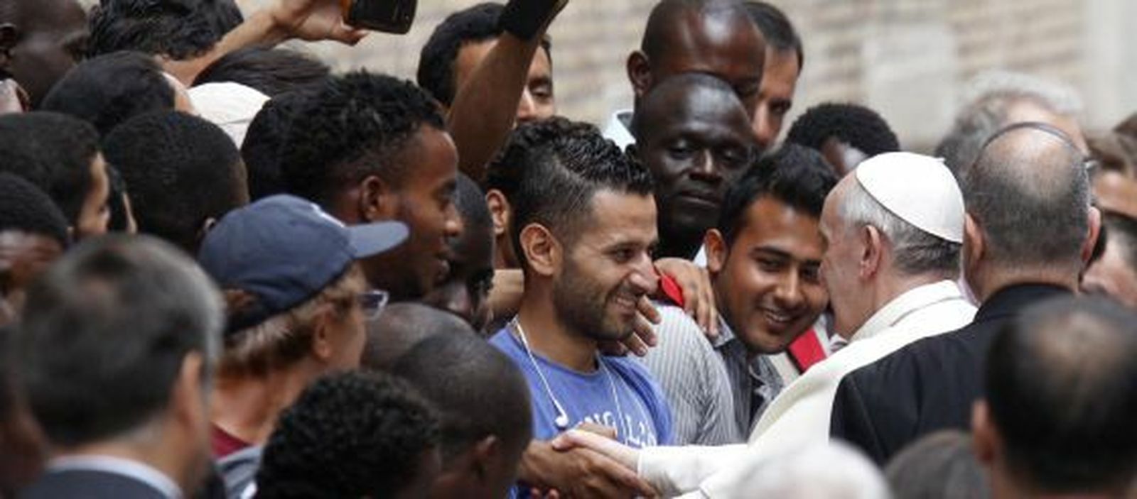 El papa Francisco llama a la solidaridad con los refugiados