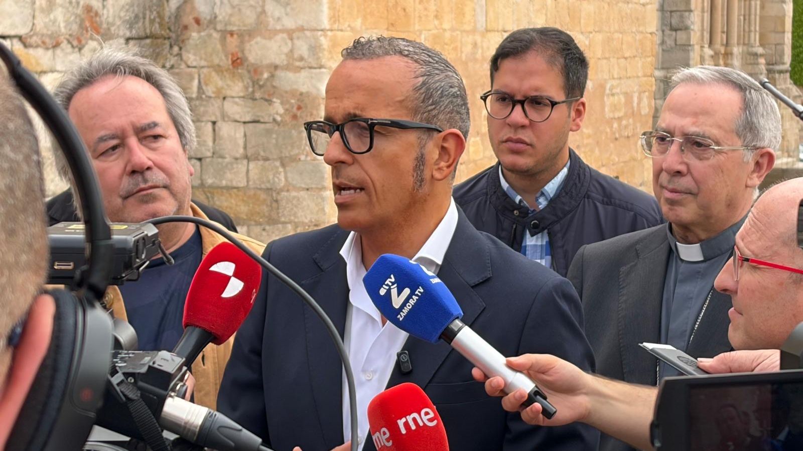 Inauguración de la nueva vía peatonal en el casco antiguo de Zamora