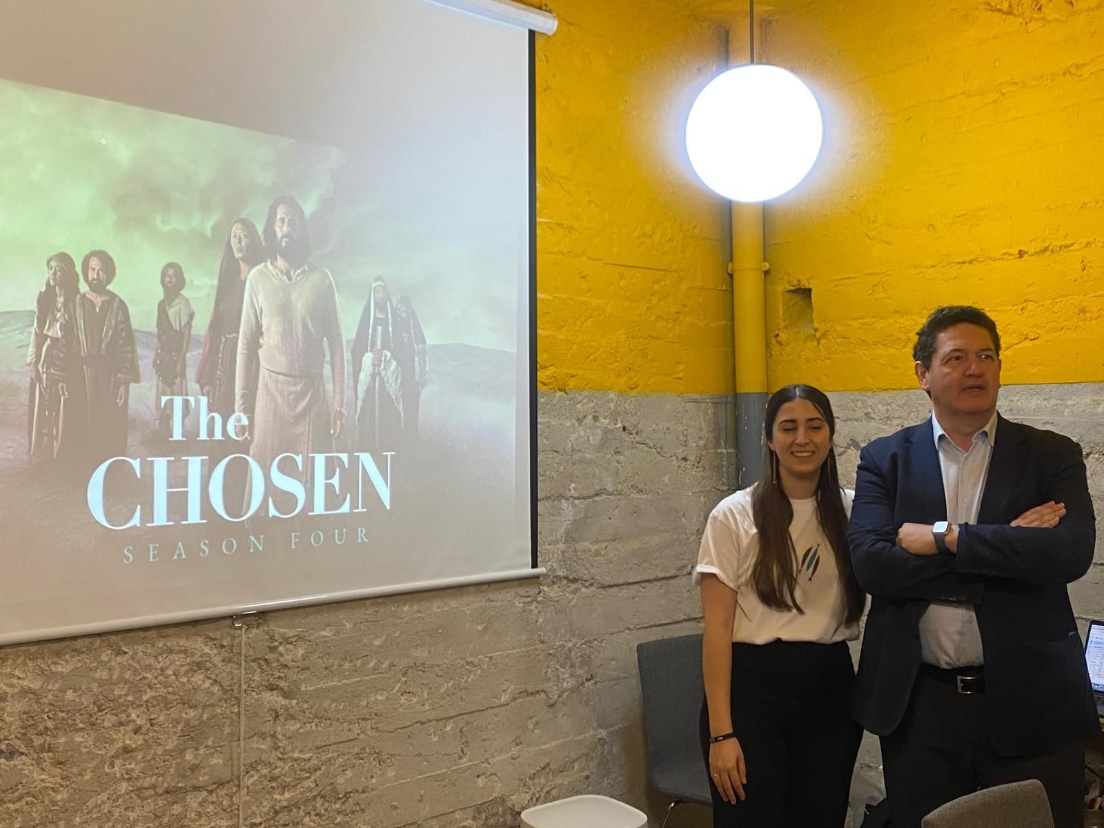 Paula Vega y Eduardo Escudero presentaron la cuarta temporada de 'The Chosen'