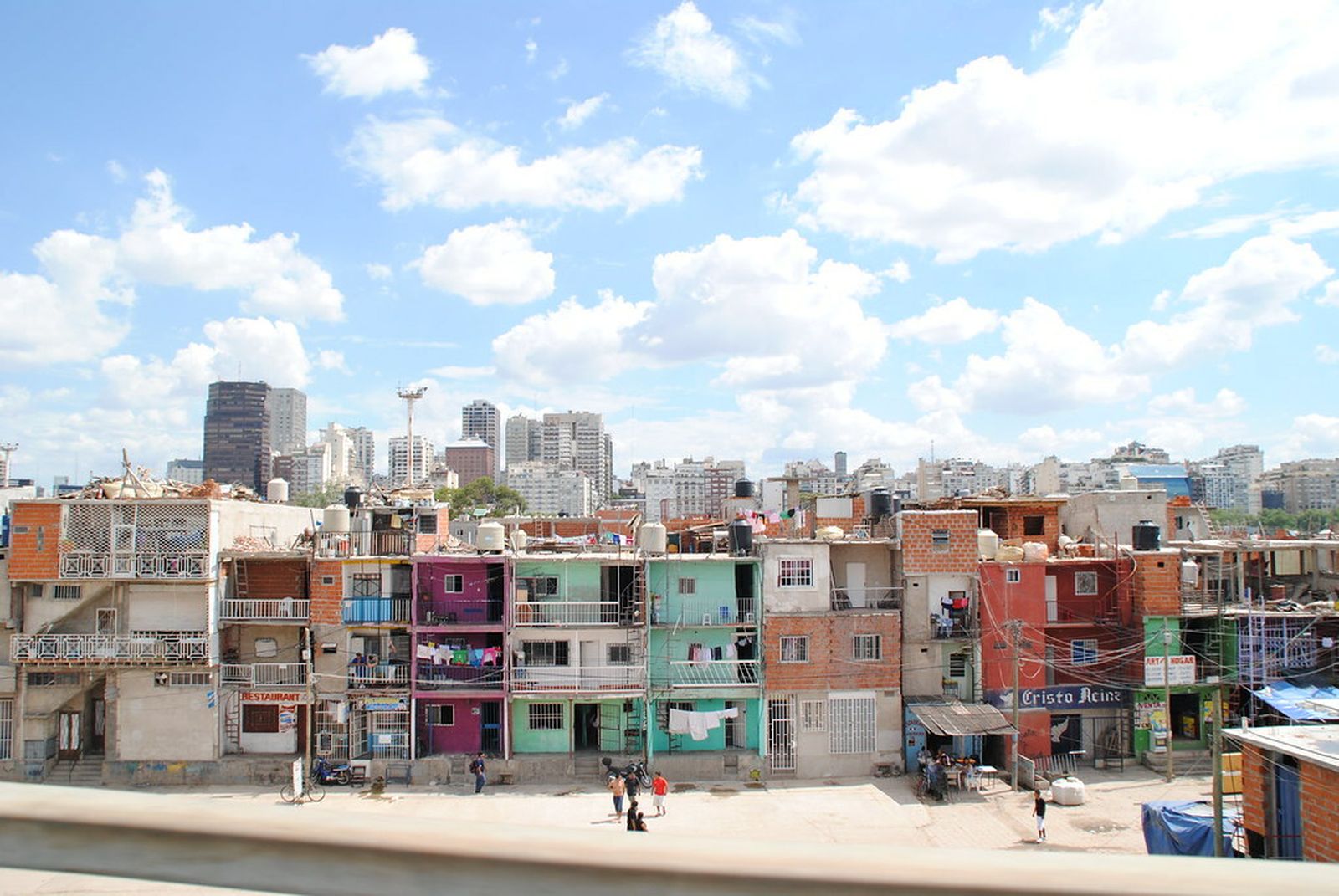 Mi vida de cura y la villa 1-11-14