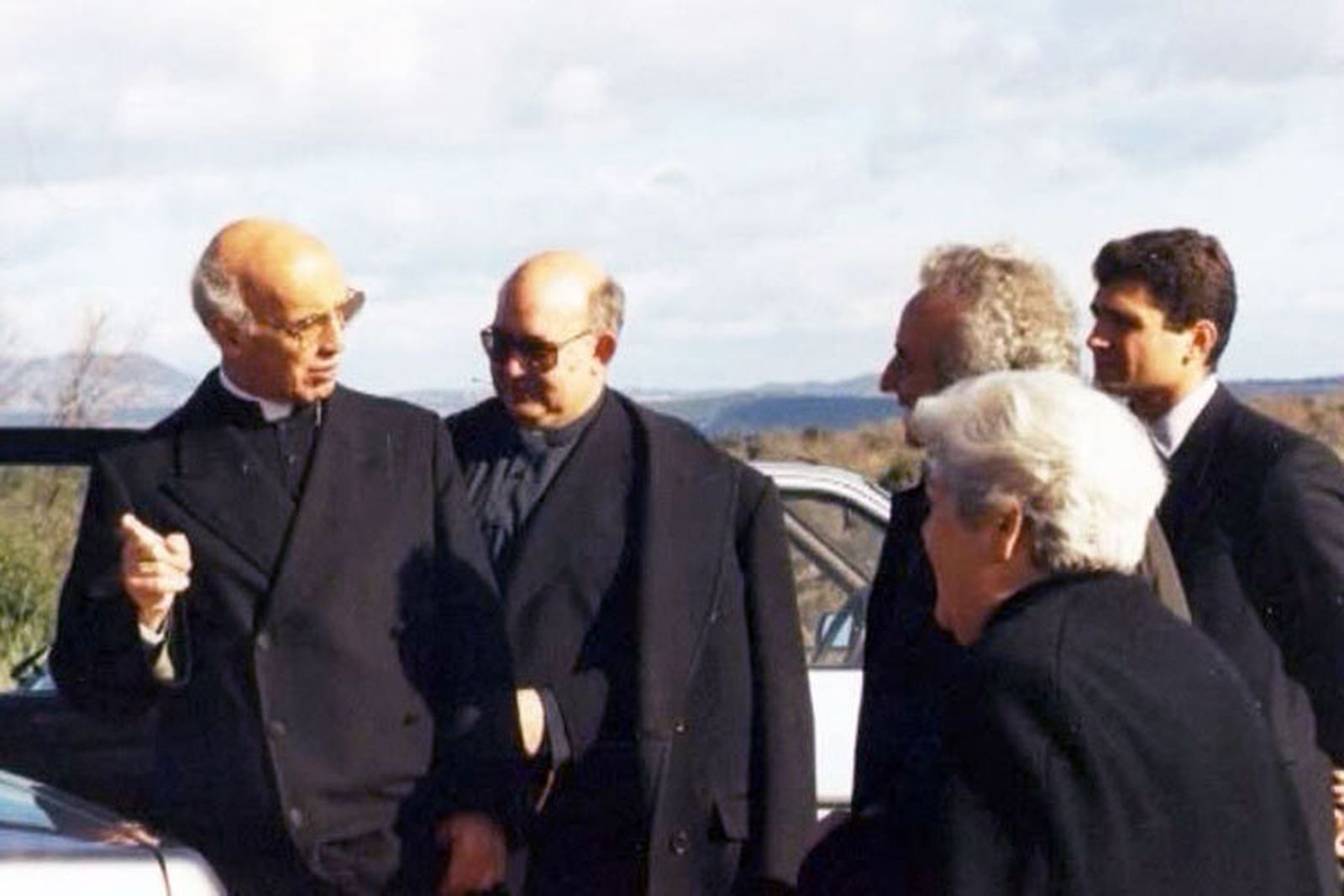 El cardenal Suquía, en su primera visita a Prado Nuevo