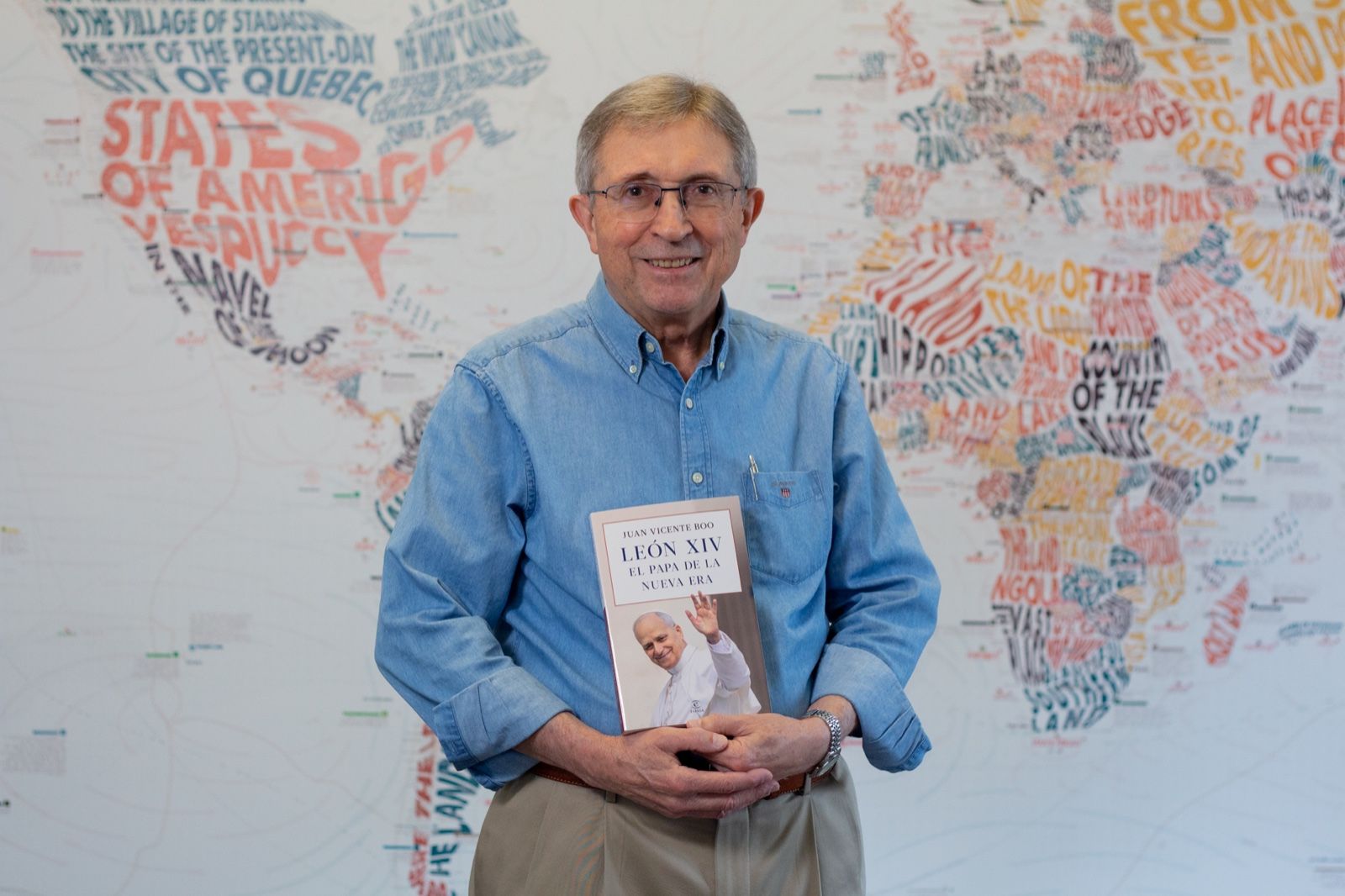 Juan Vicente Boo, con su último libro
