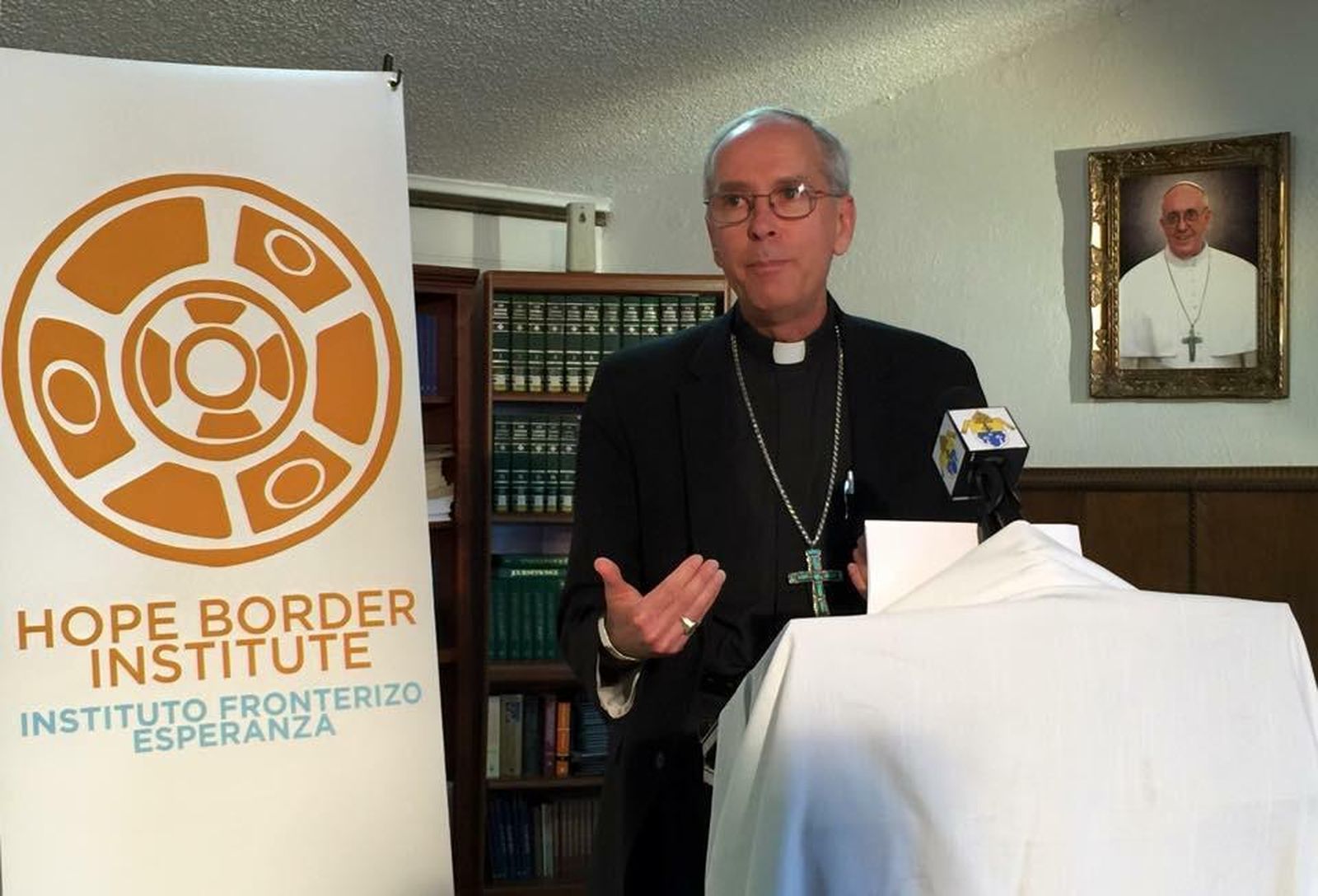 Obispo Mark Seitz de El Paso, Texas