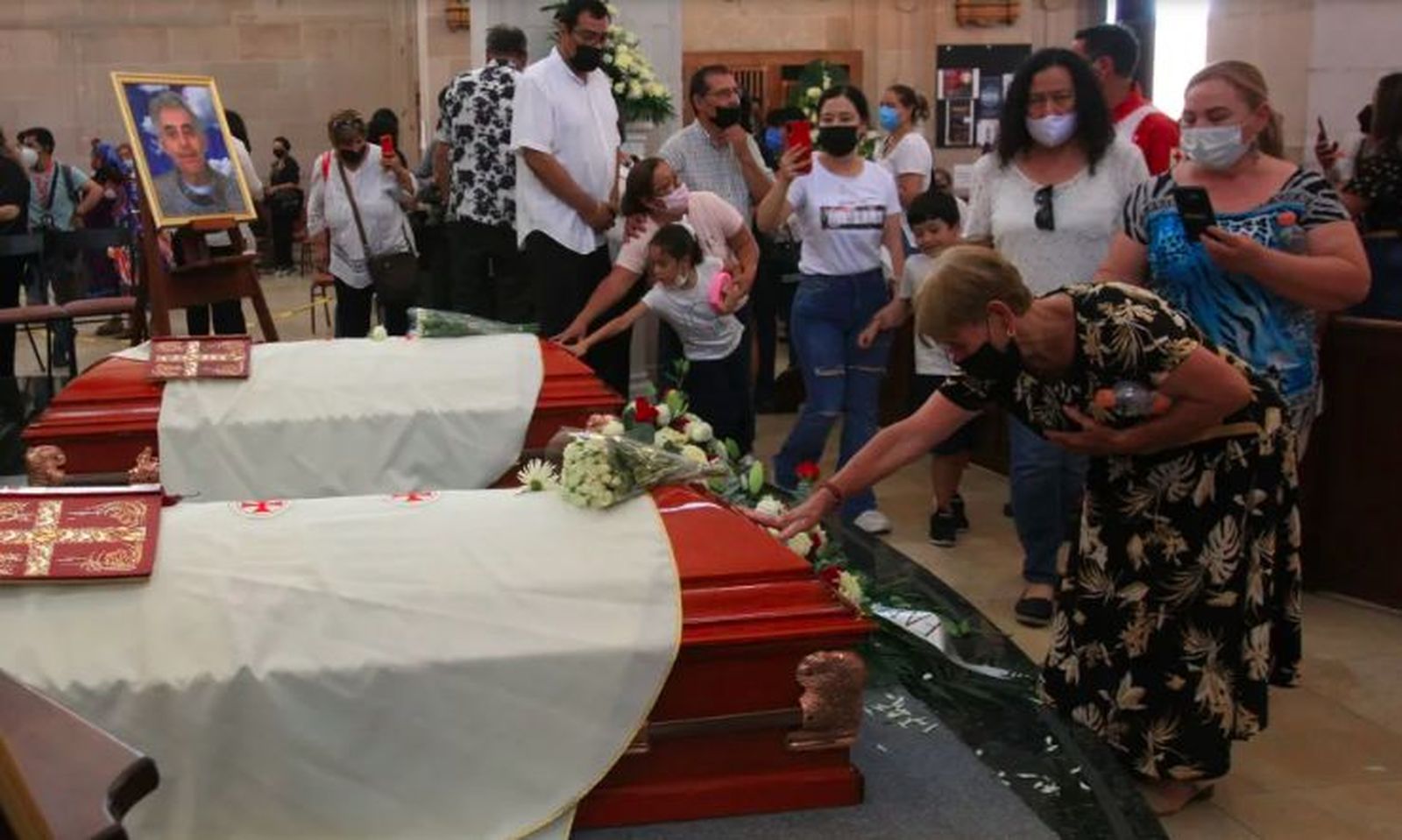 Funeral por los jesuitas mexicanos asesinados