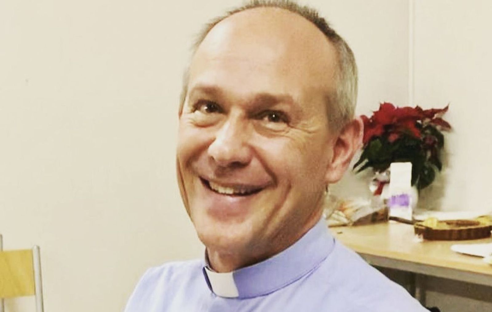 El sacerdote Olivier Bagnoud