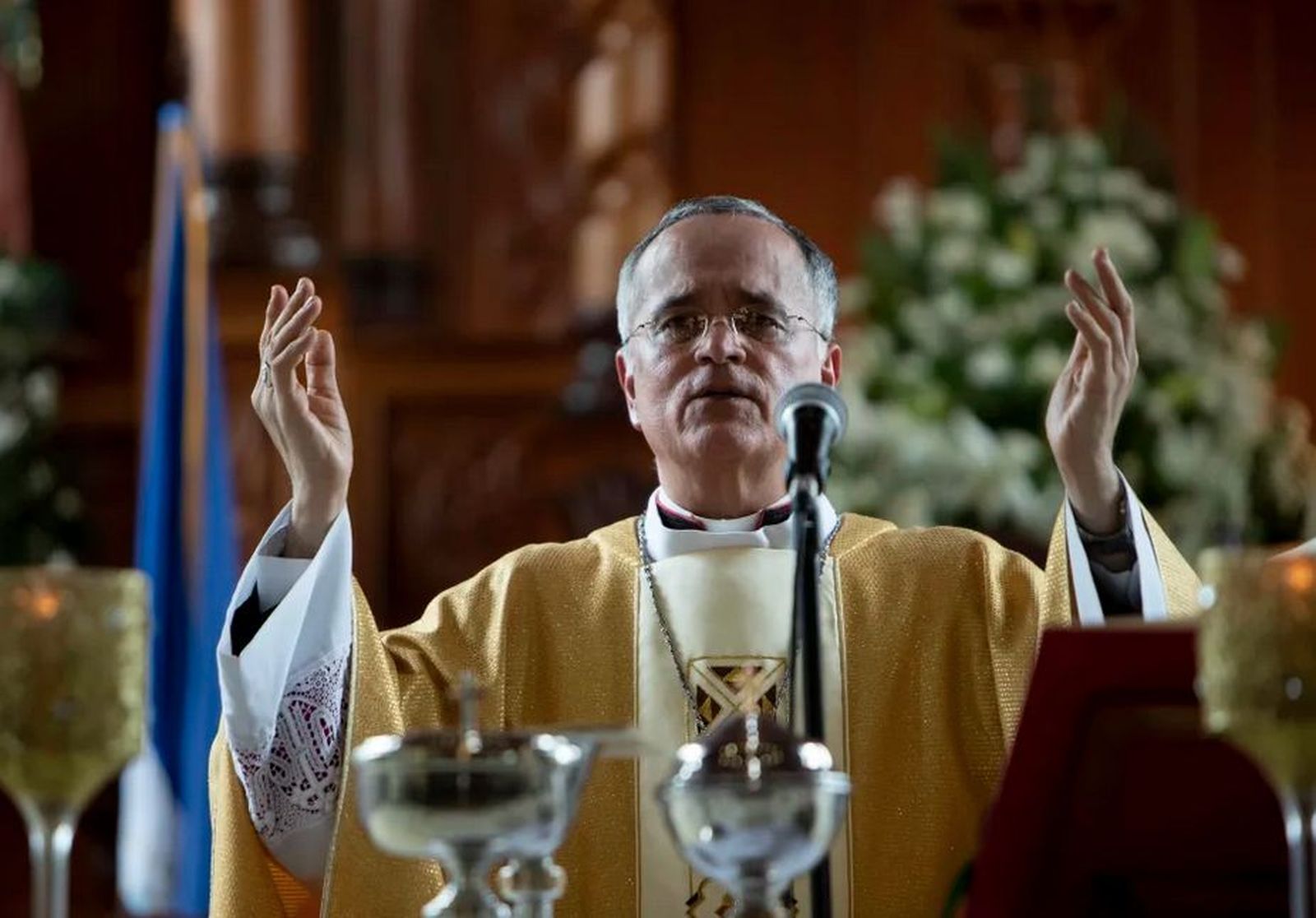 Silvio Báez , arzobispo auxiliar de Managua