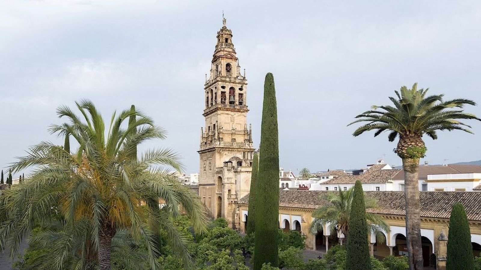 Campanario de la catedral de Córdoba