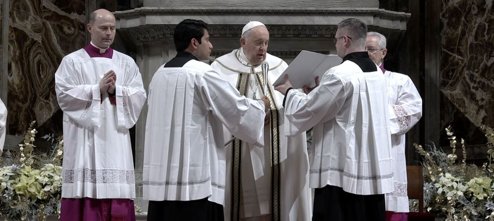 El Papa Francisco, en la Misa del Gallo