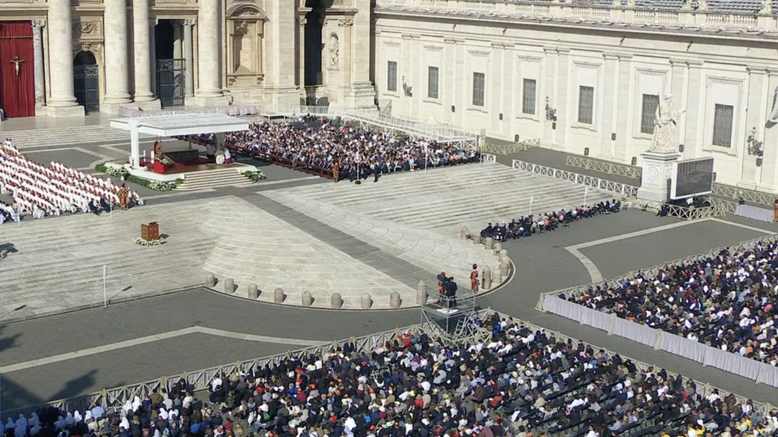 Misa en la plaza de San Pedro por el décimo aniversario de 'Amoris laetitia'
